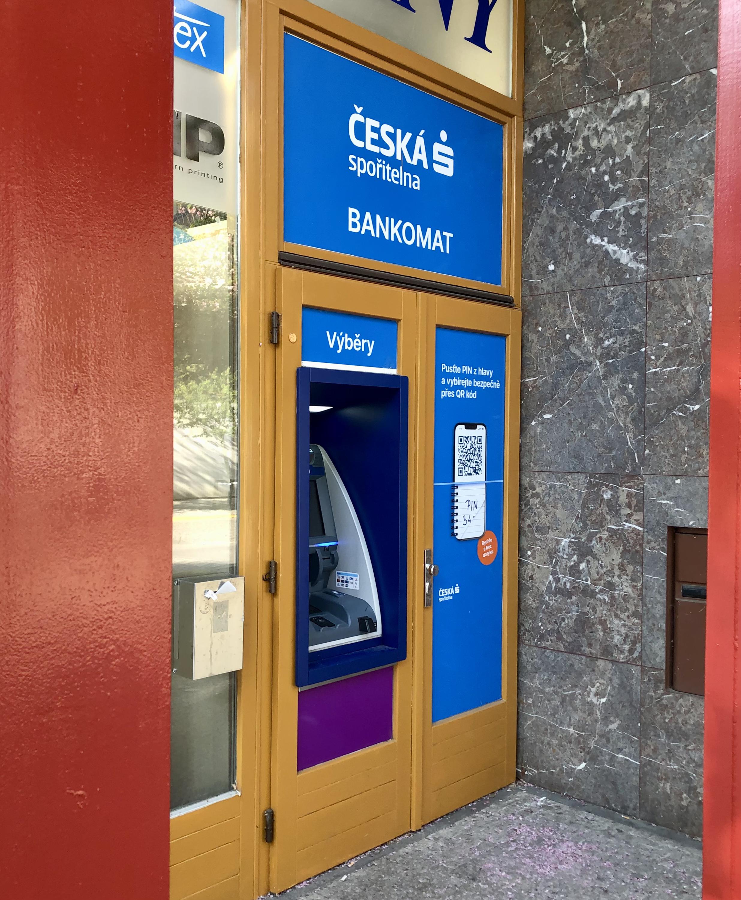 Bankomat České spořitelny foto 3