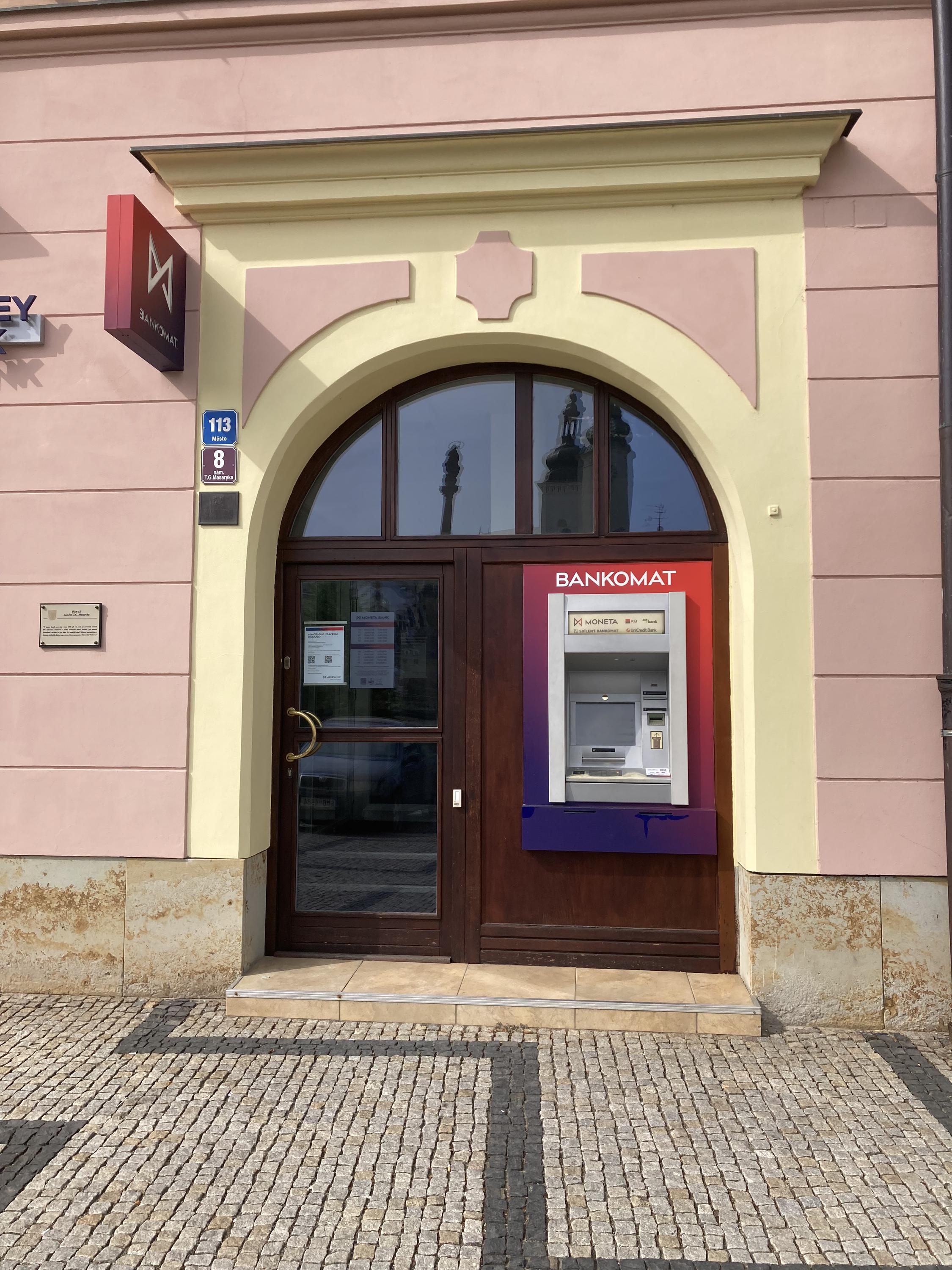 Bankomat MONETA Bank vkladový foto 2
