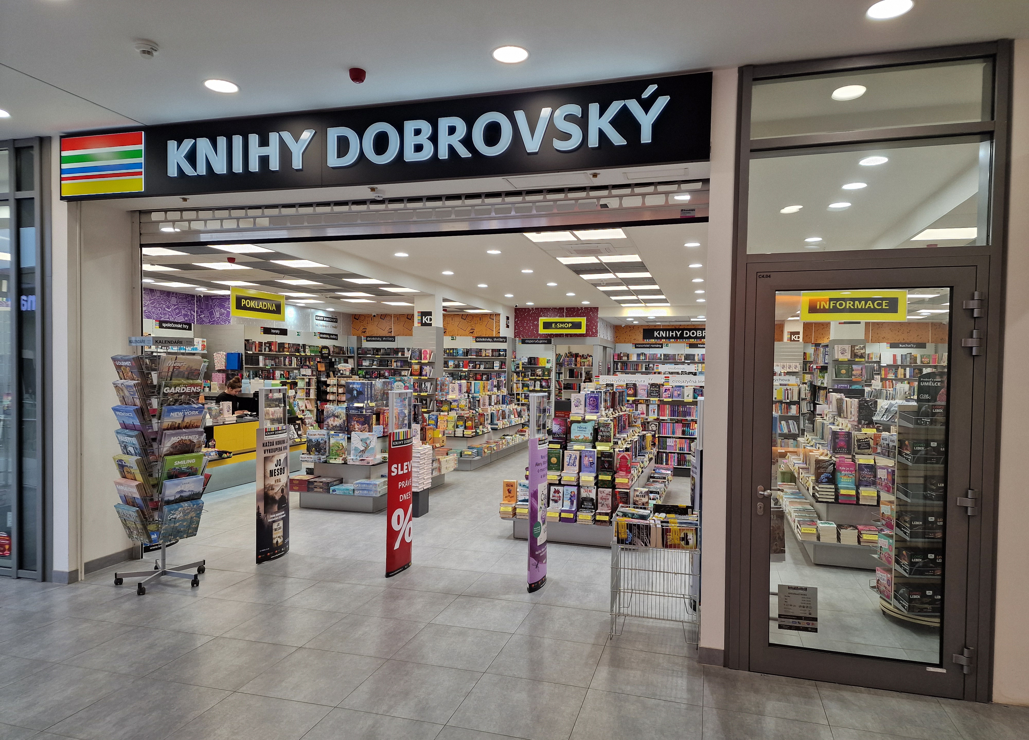 KNIHY DOBROVSKÝ foto 6