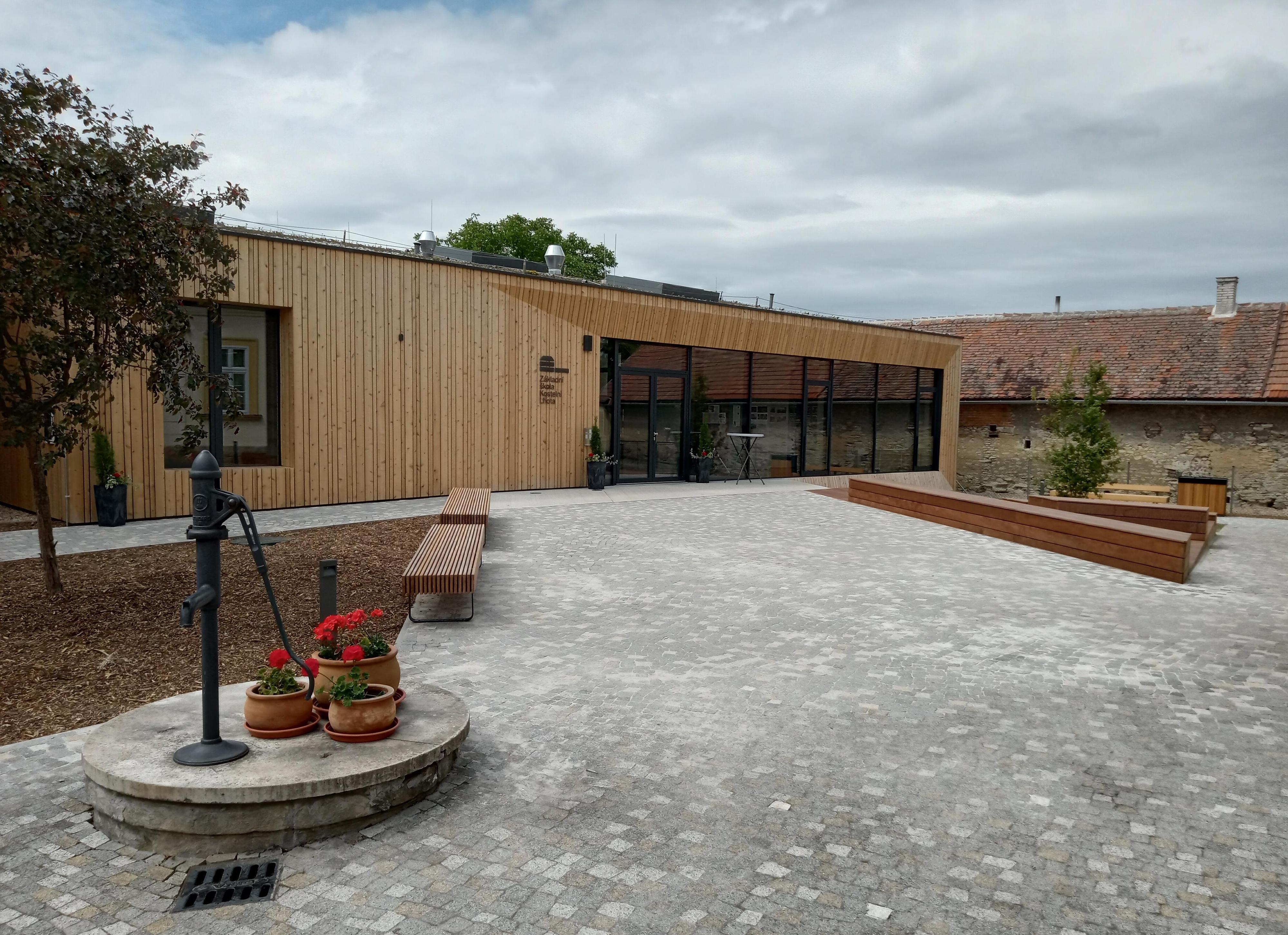 ZŠ Kostelní Lhota foto 4