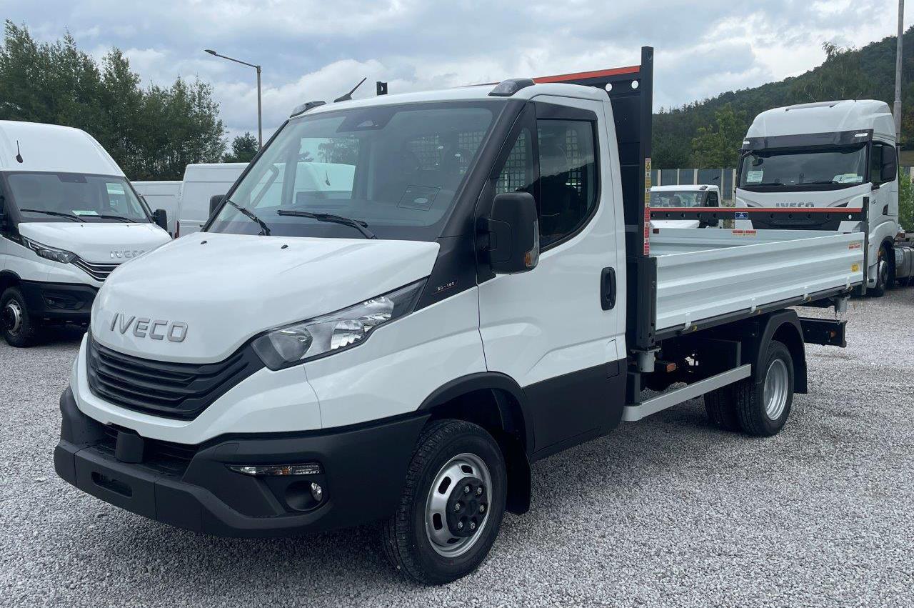 Dodávky Červ - Jan Pasálek