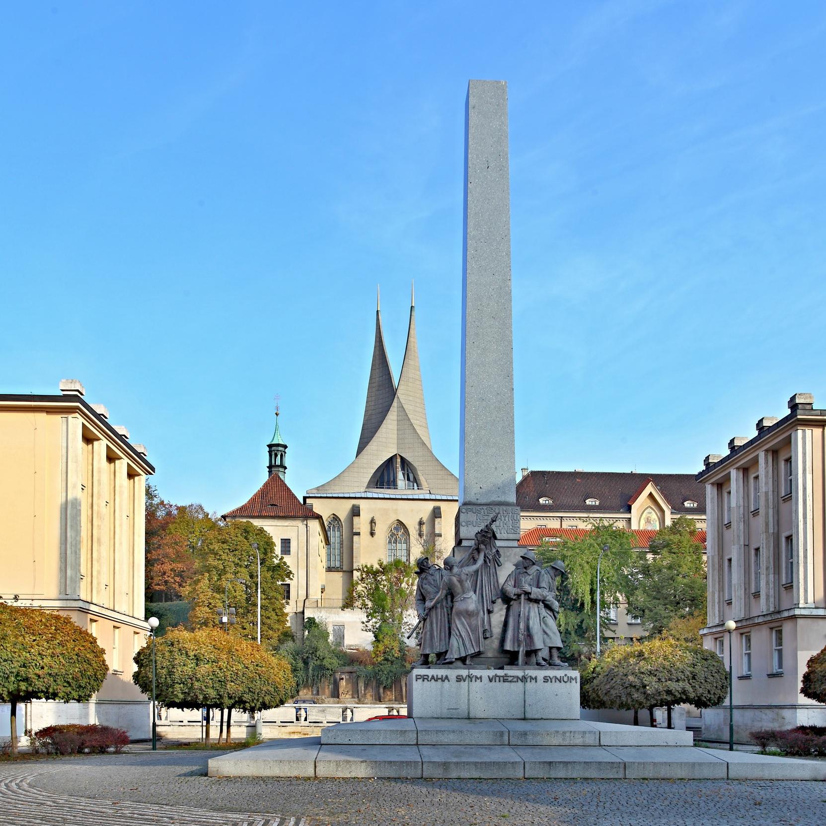 Benediktinské opatství Panny Marie a sv. Jeronýma v Emauzích foto 5