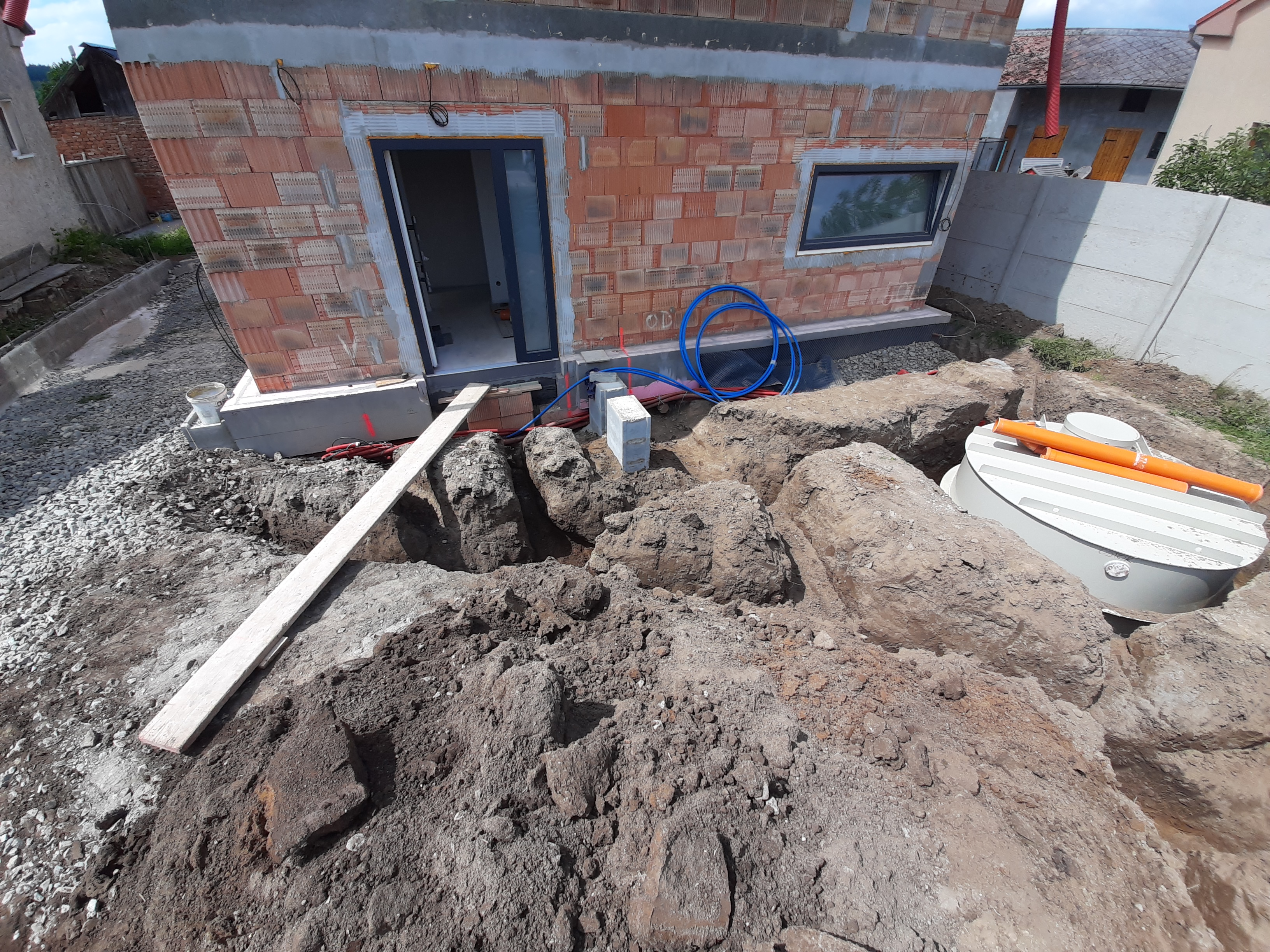 Lukáš Němec - Autodoprava, zemní a výkopové práce foto 2