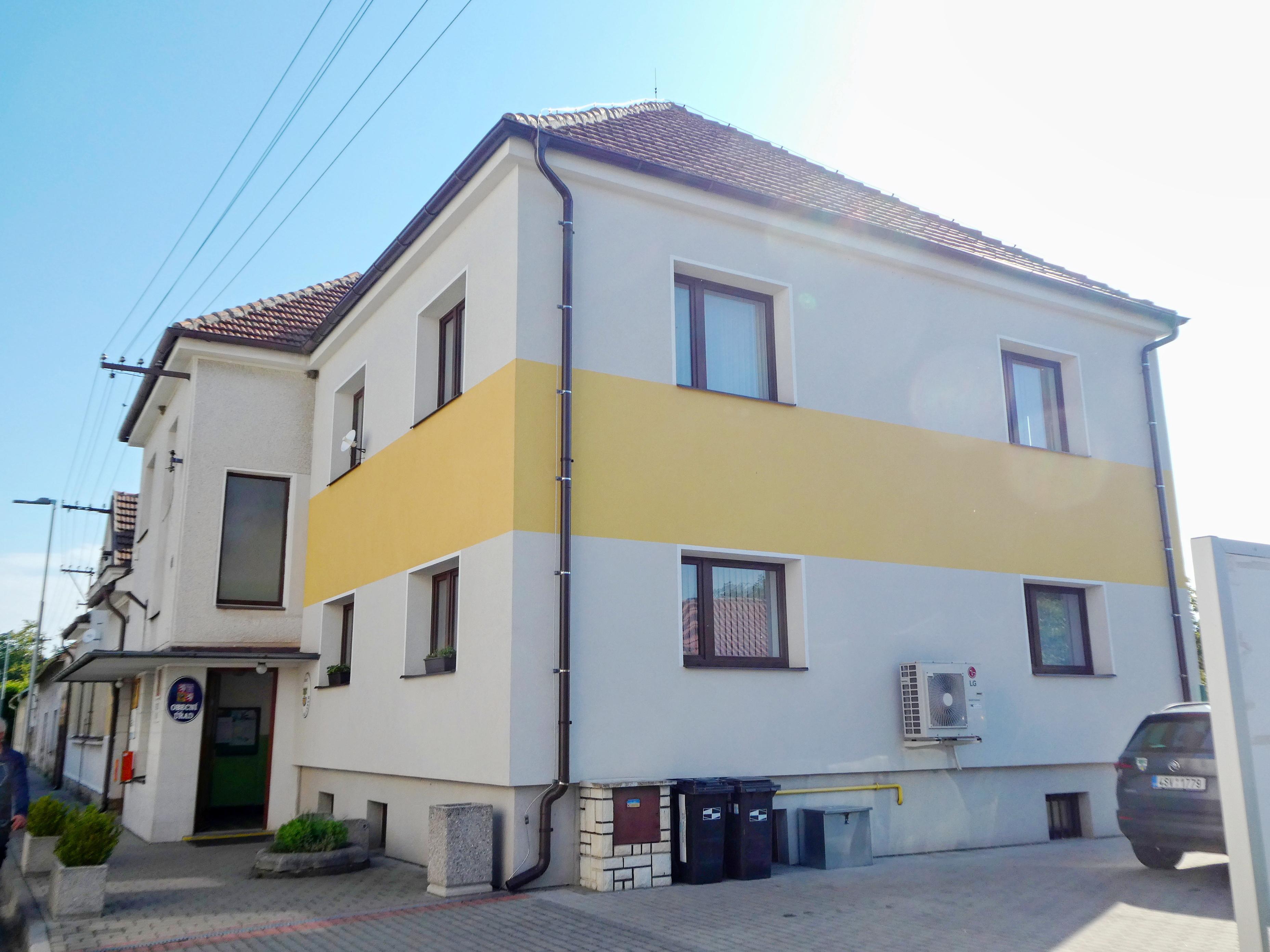 Záboří nad Labem - obecní úřad foto 4