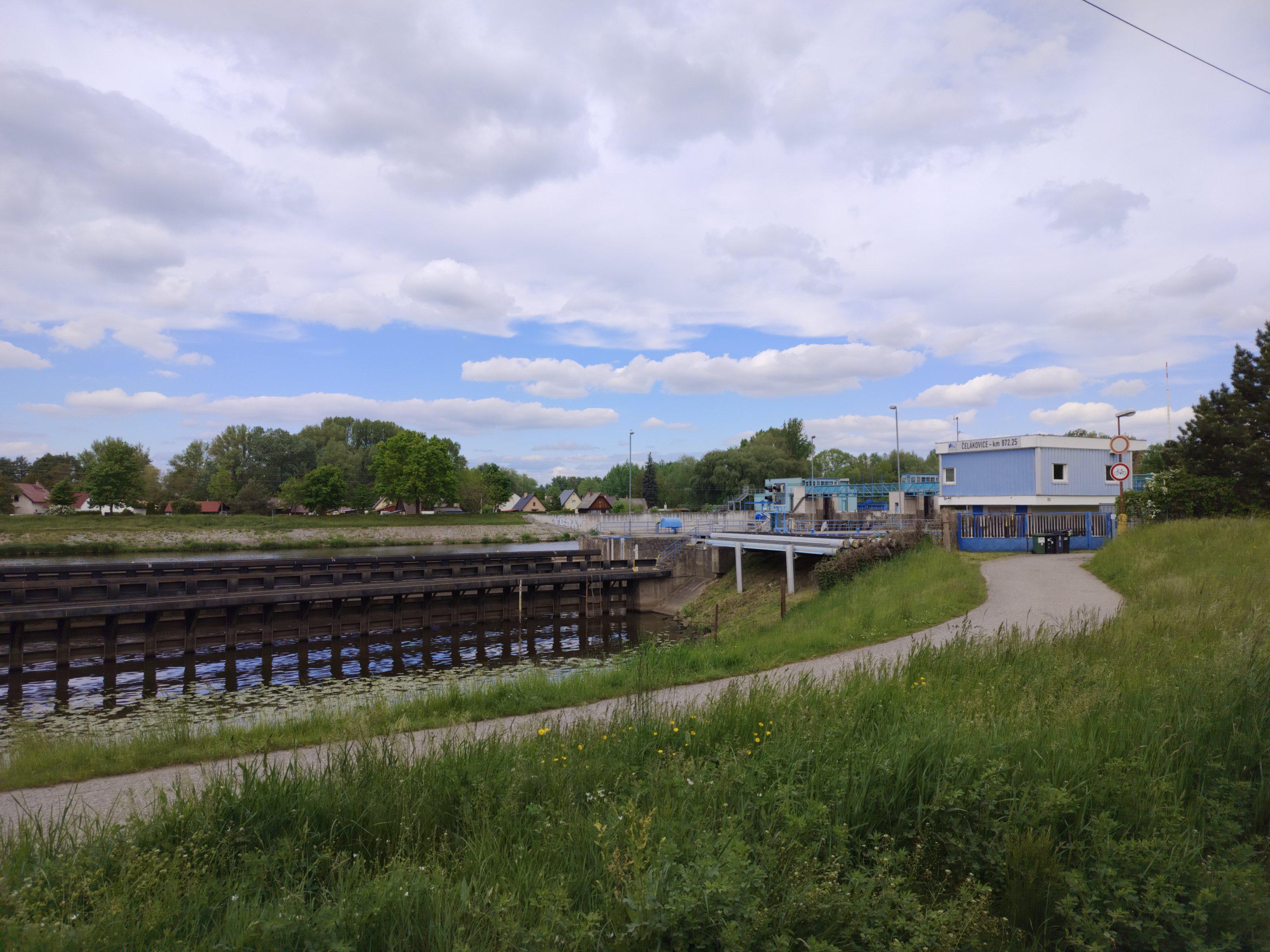 Plavební komora Čelákovice foto 3
