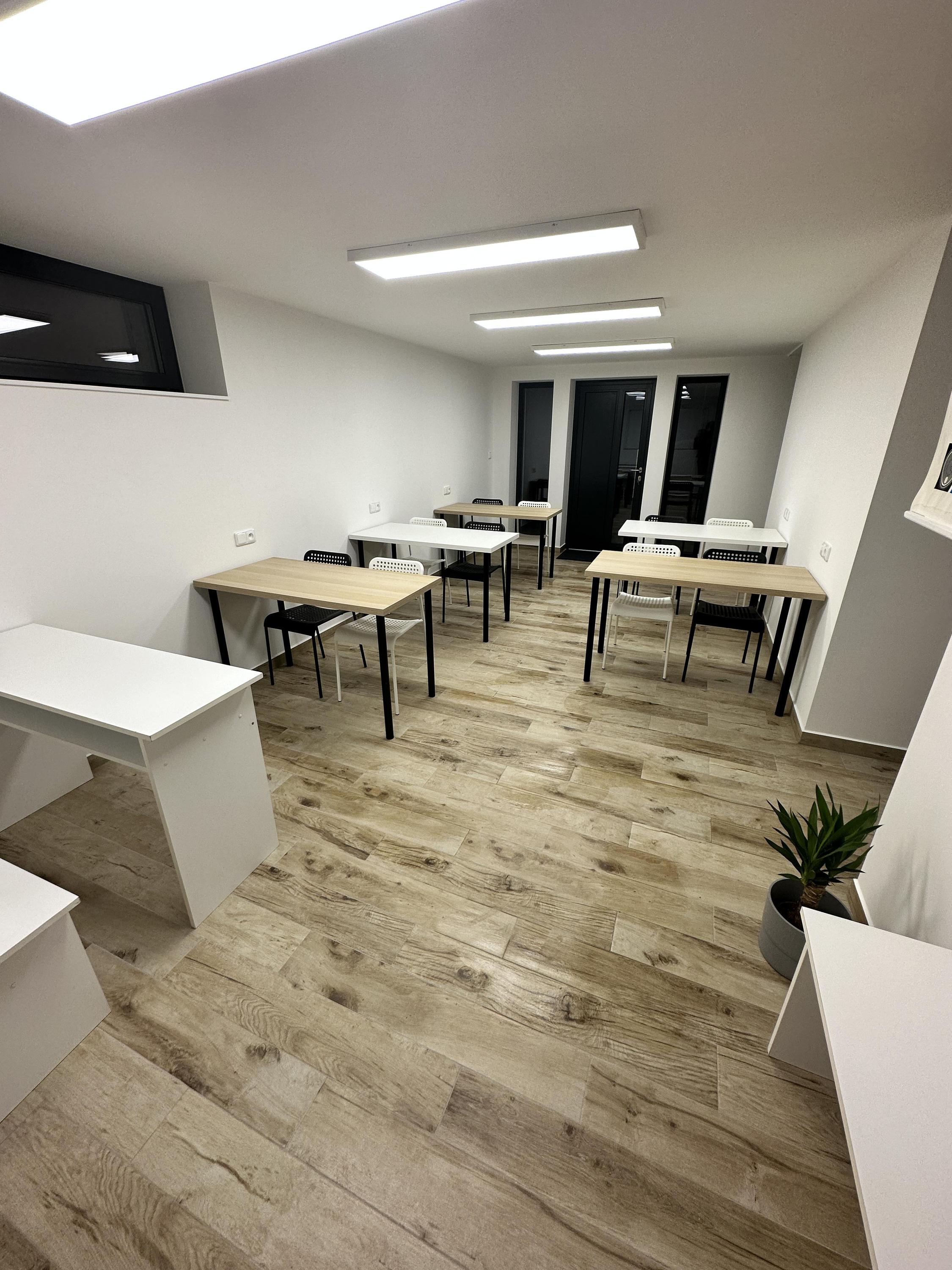 Autoškola Nika - Monika Zůrová foto 4