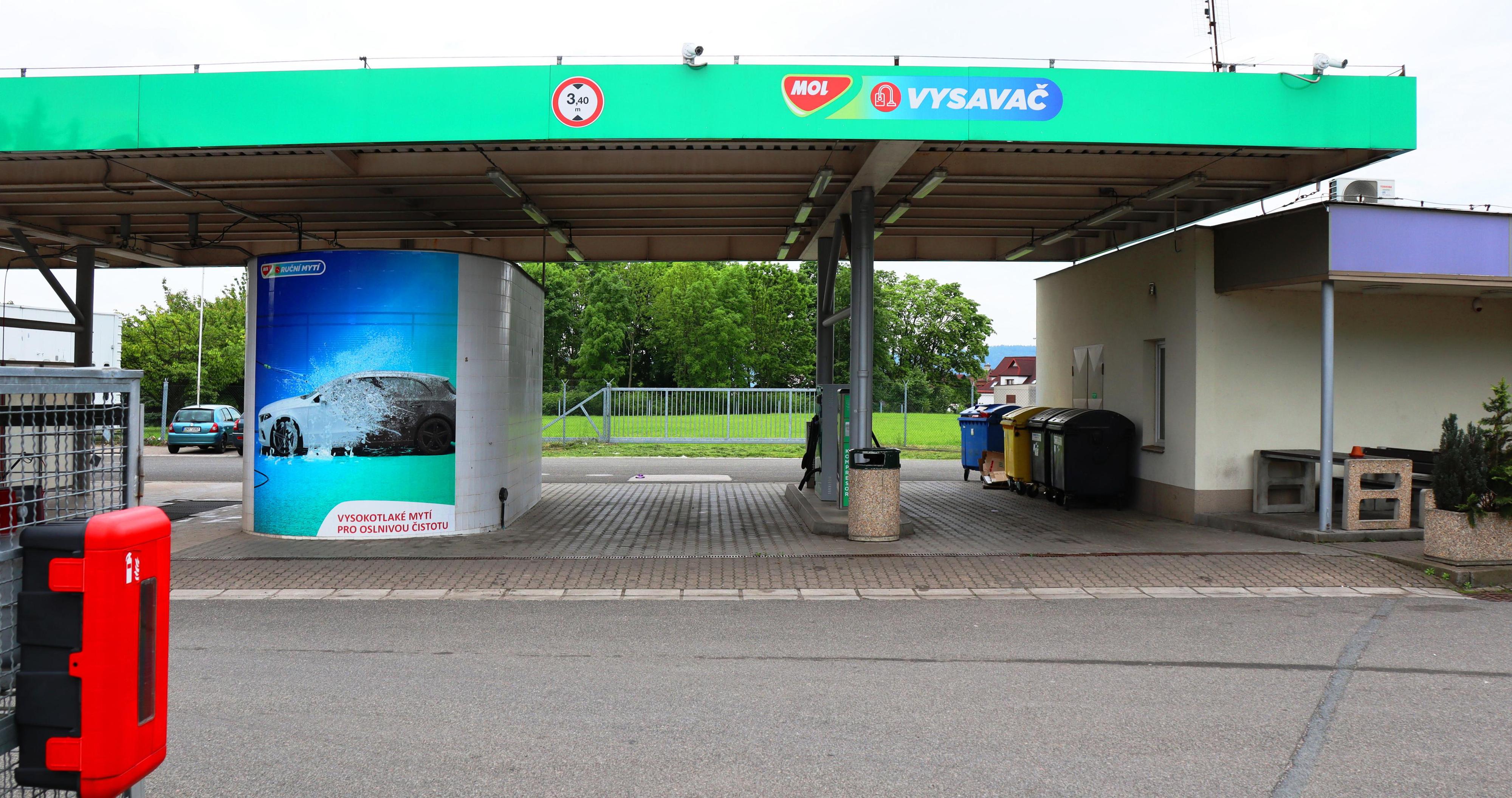 Automyčka MOL foto 2