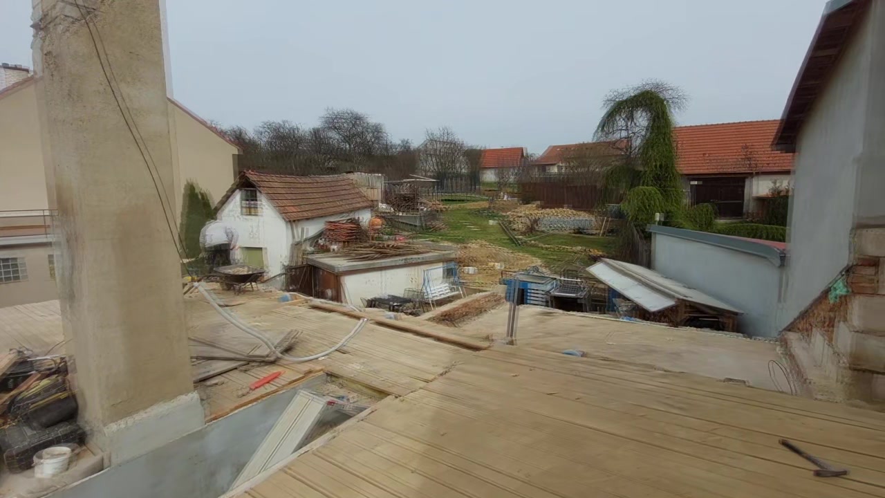 Malé domy, s.r.o. foto 2 (náhled videa)