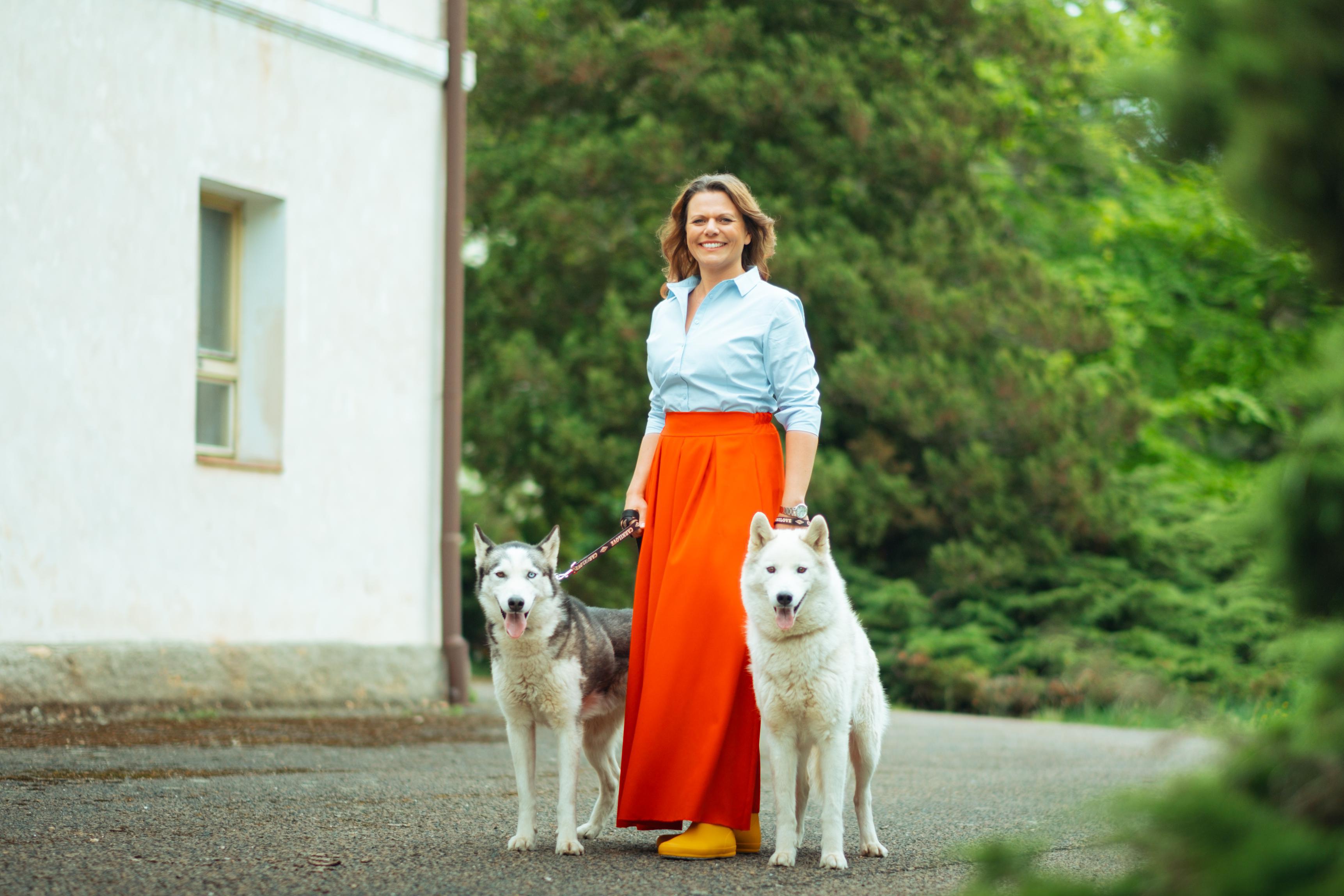 Reality a finance Anita Bebr