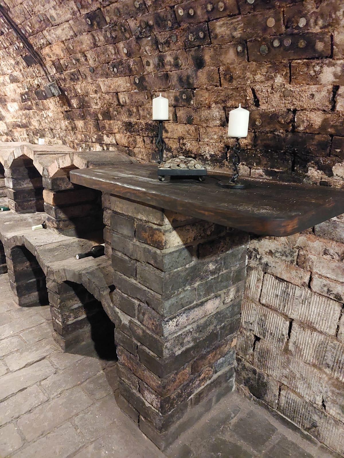 Bedňáků sklep na ambasádě foto 5