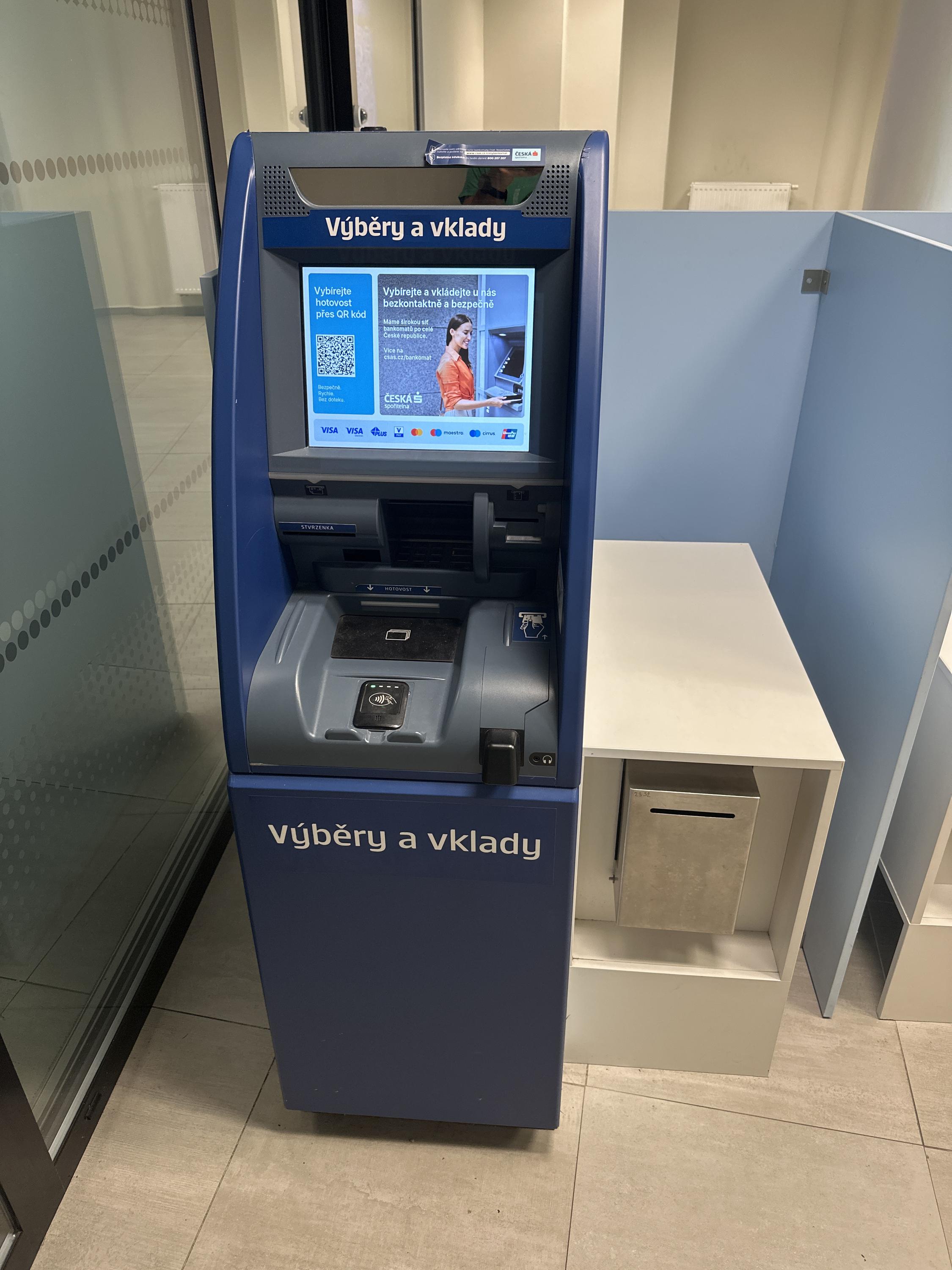 Bankomat České spořitelny foto 4