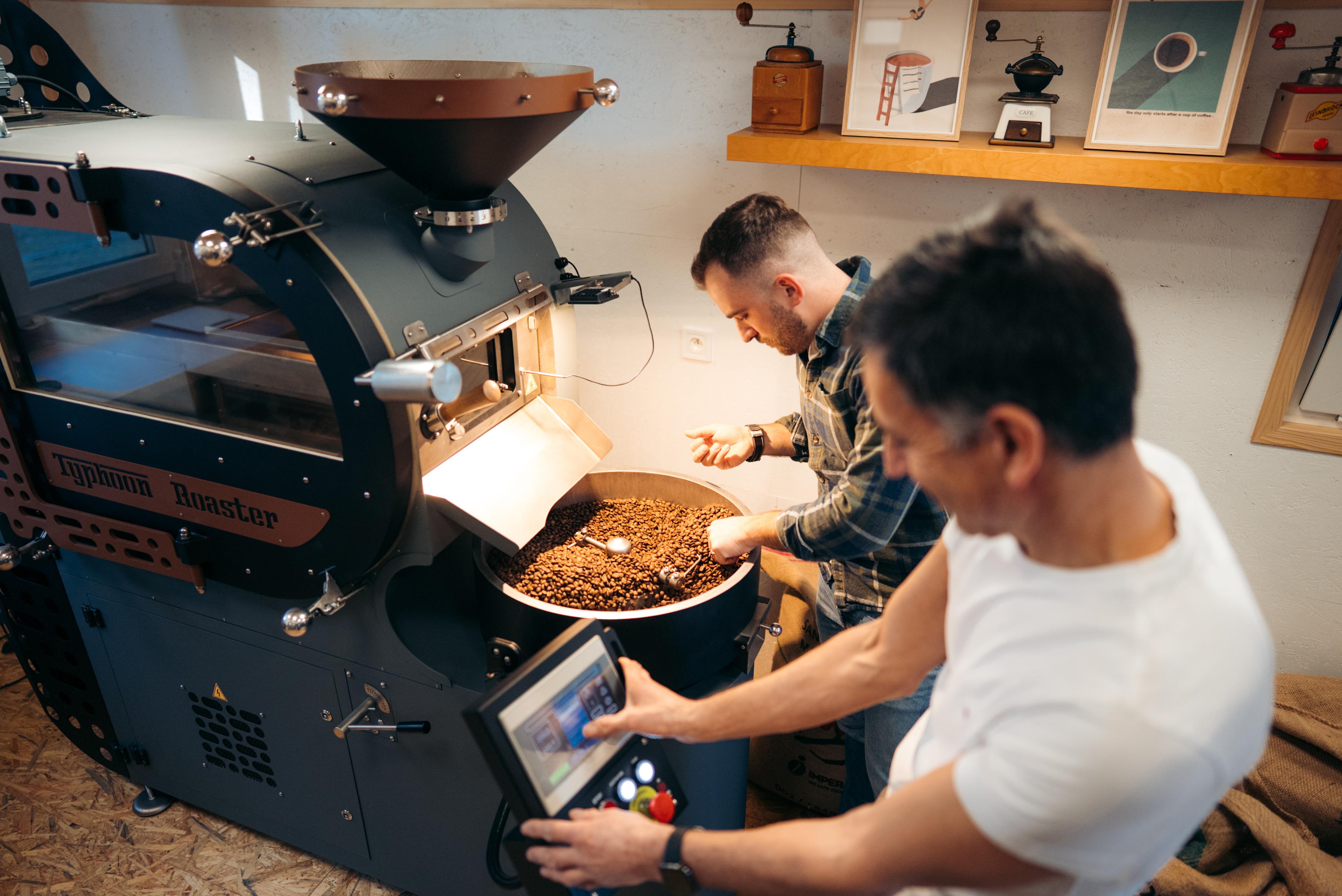 AJVENCOFFEE foto 2
