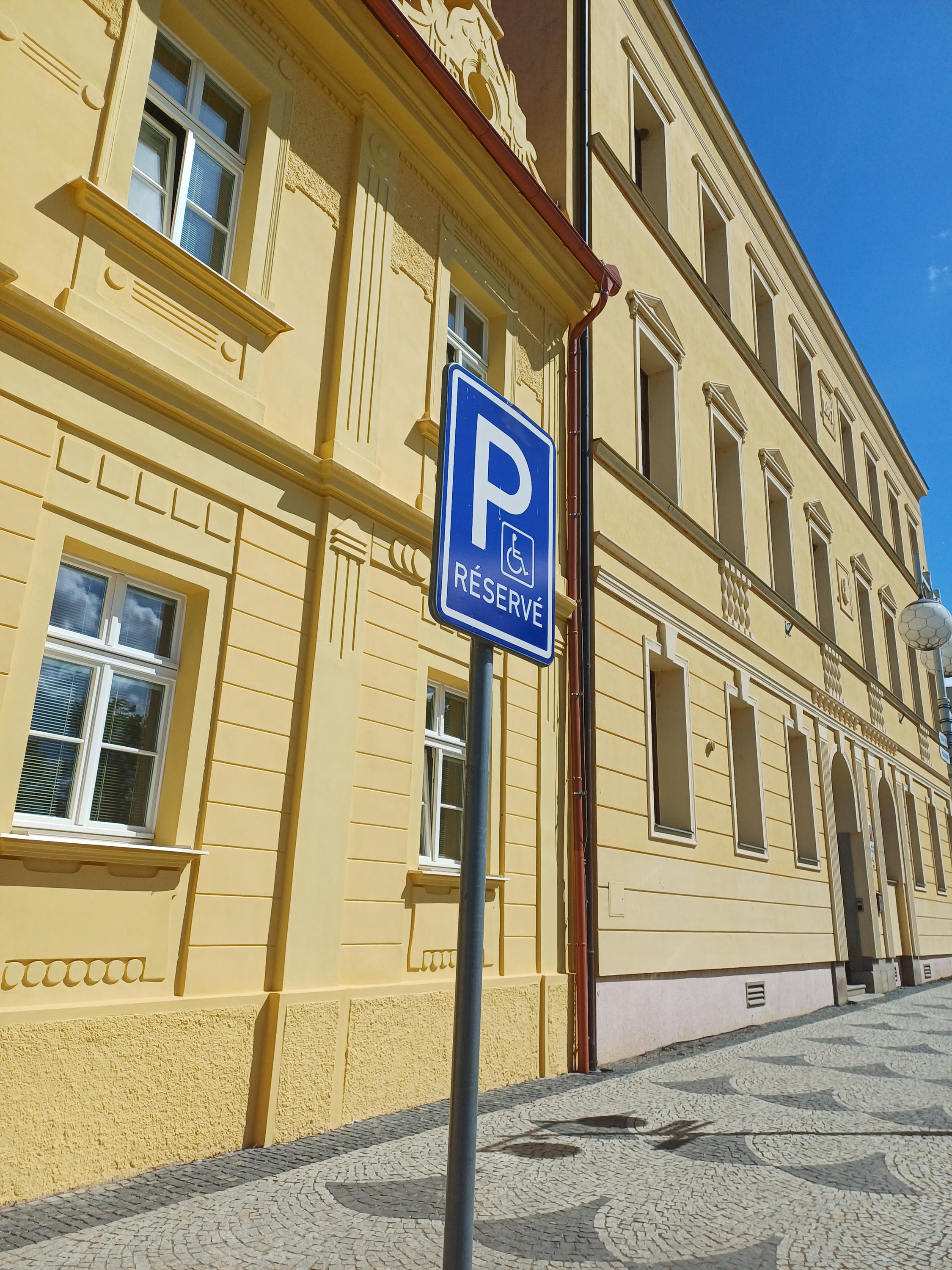 Spálené Poříčí - městský úřad foto 4