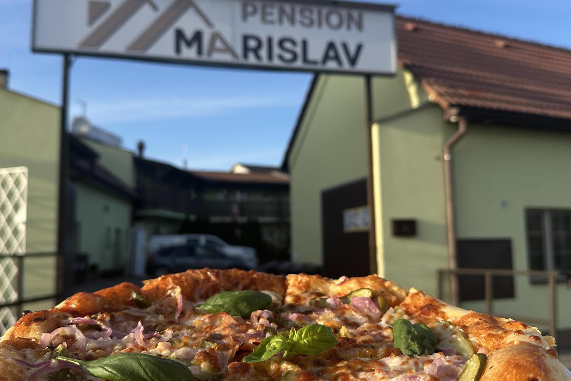 Pizzeria Marislav