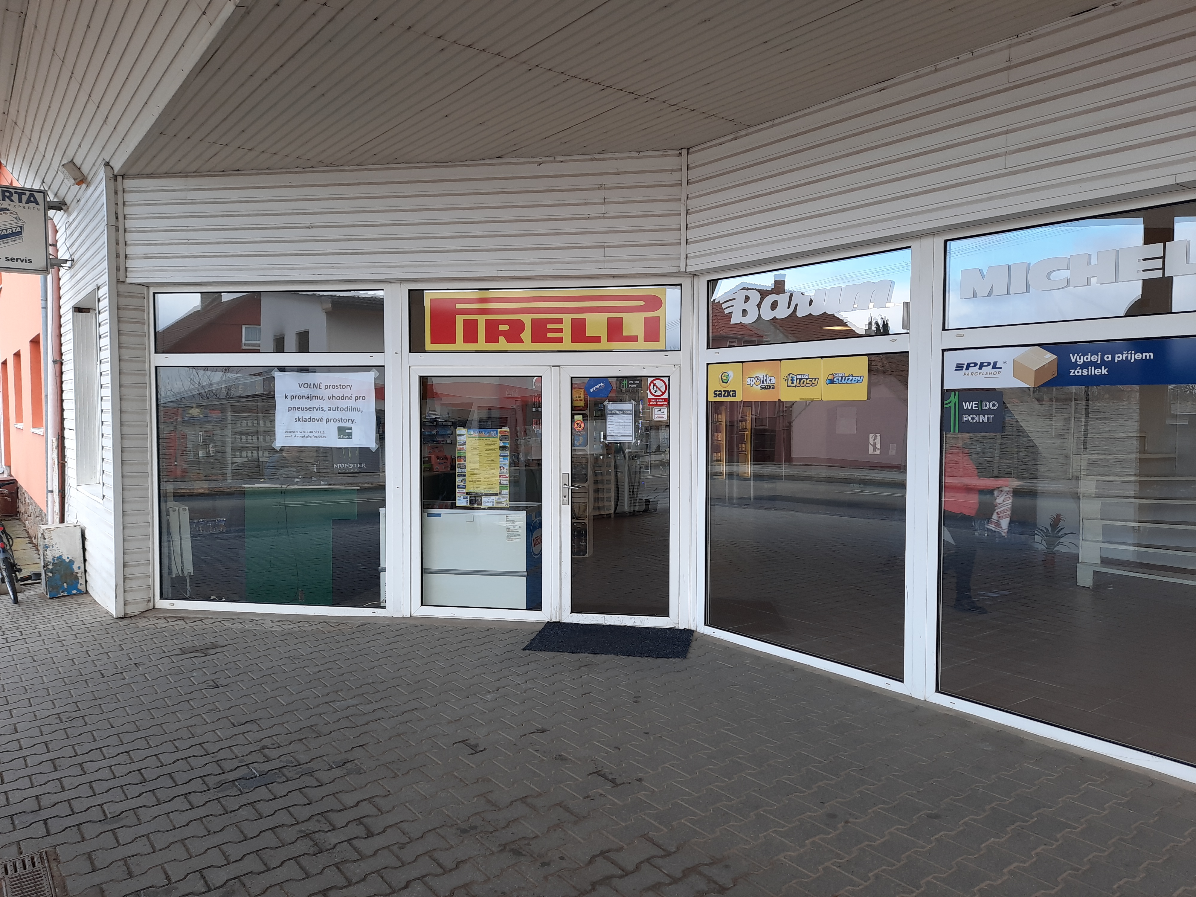 Čerpací stanice EFI OIL