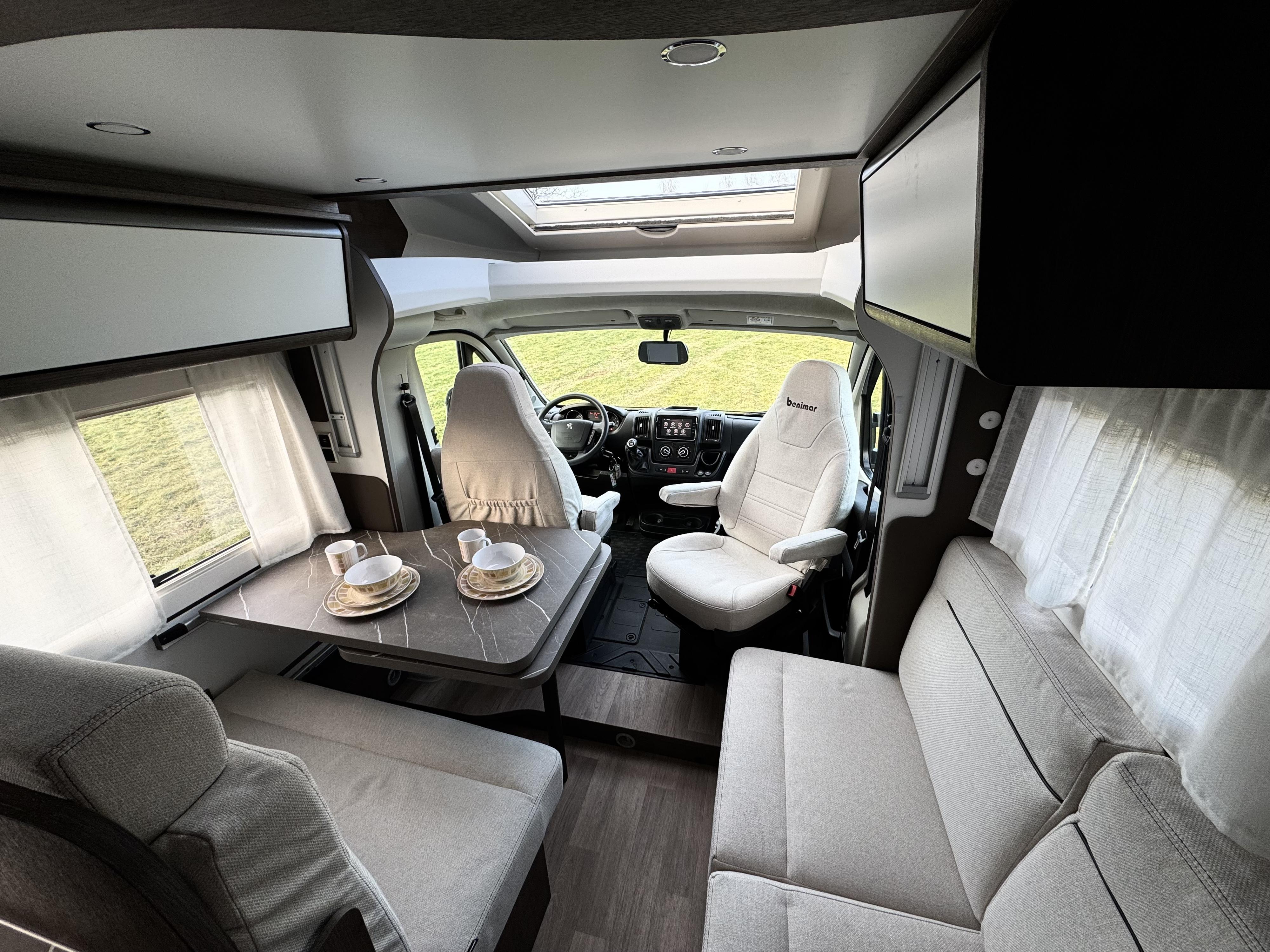 M&M Campers - půjčovna obytných vozů foto 5