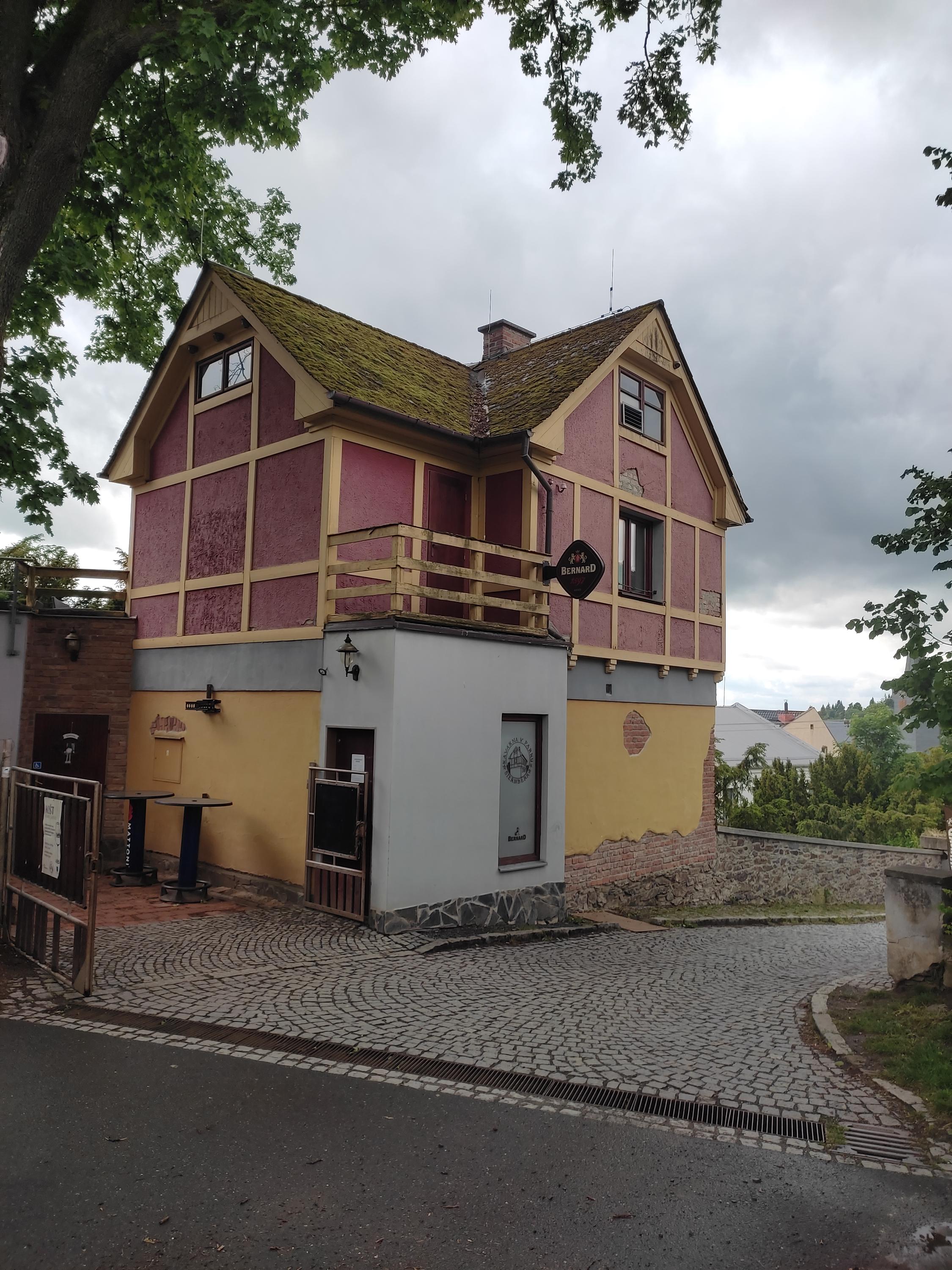 Kavárna v Parku Šternberk foto 3