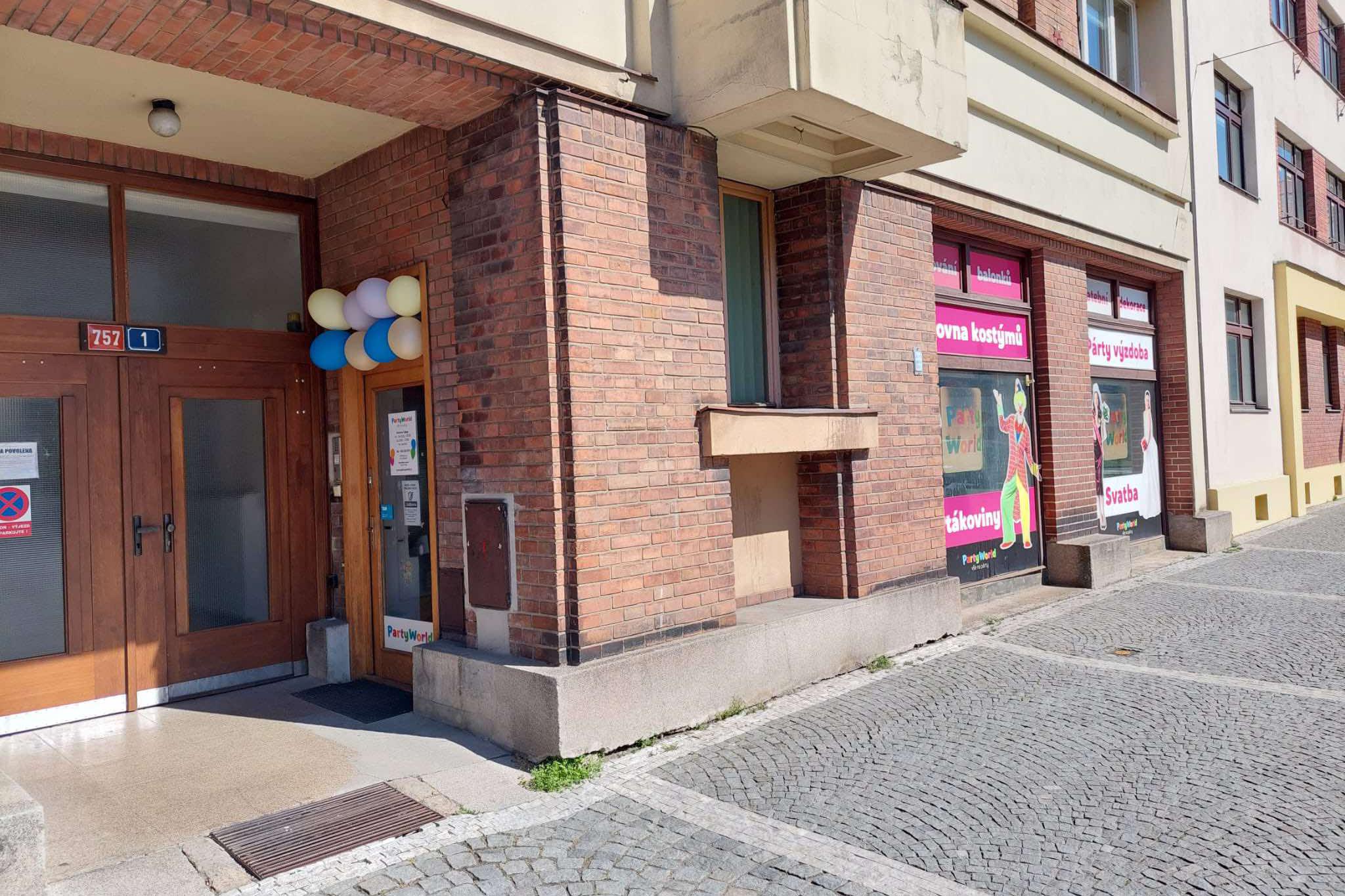 Svatebni-vyzdoba.com