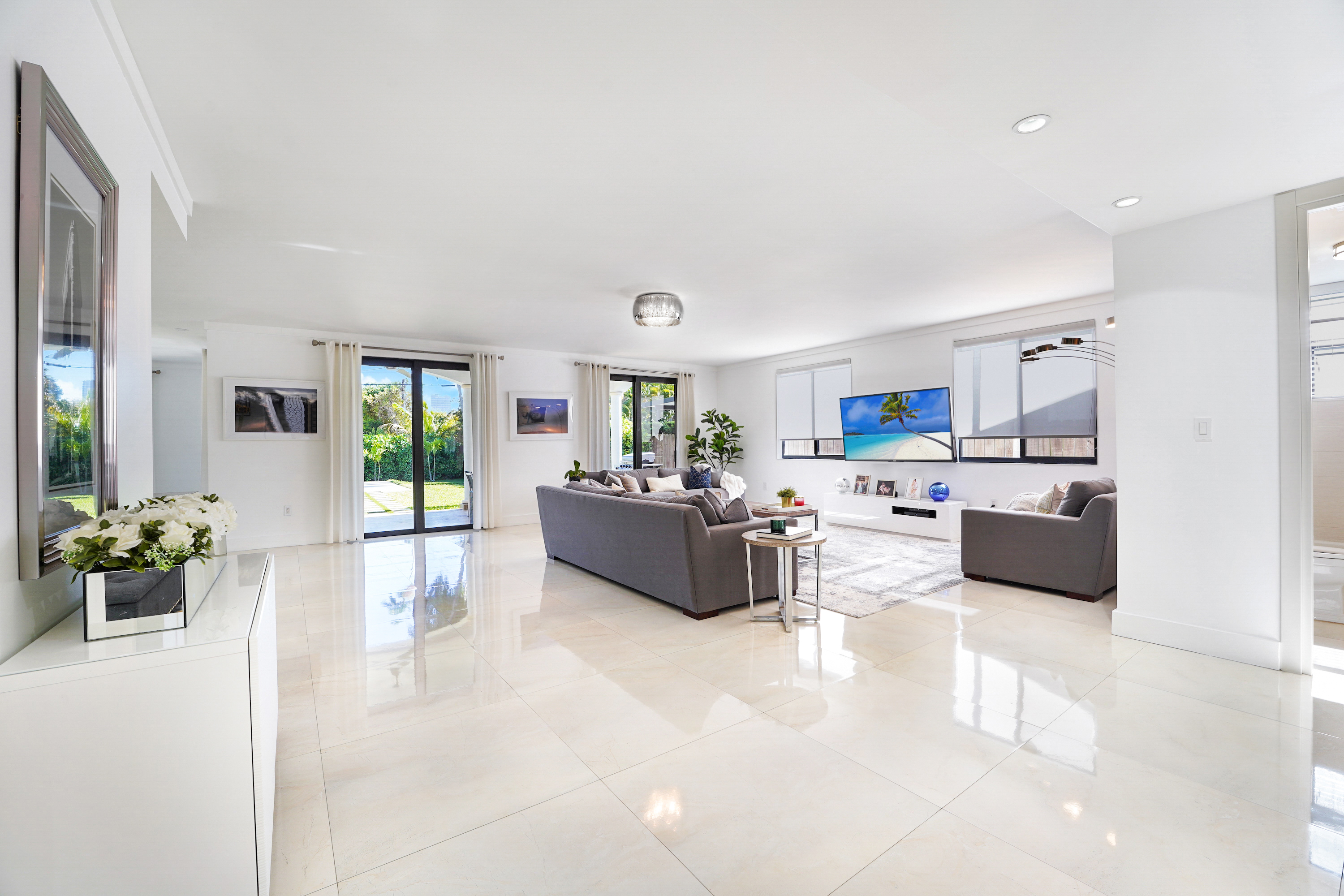 Realitní kancelář ARMANI REALTY s.r.o. foto 2