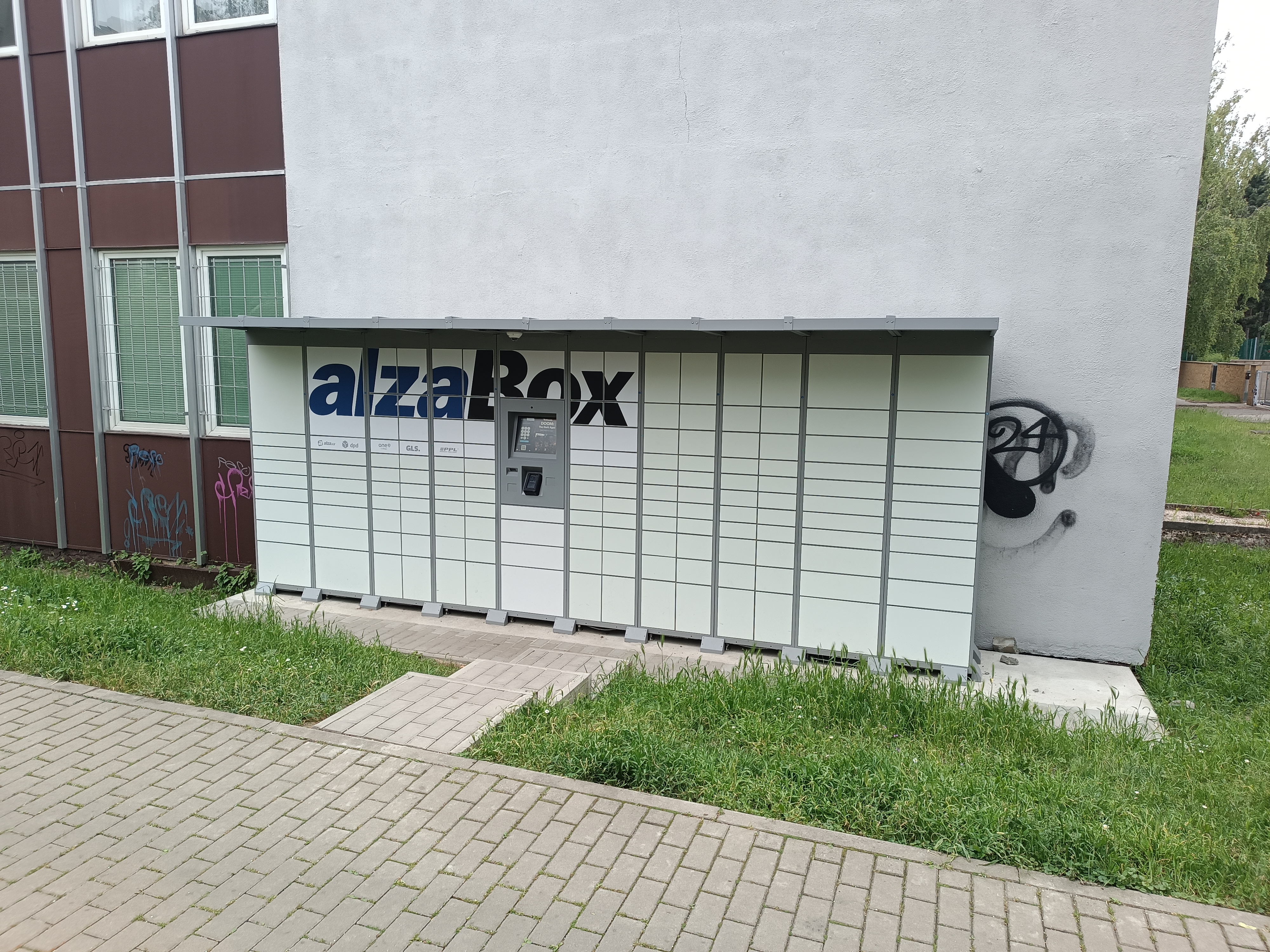 AlzaBox foto 3