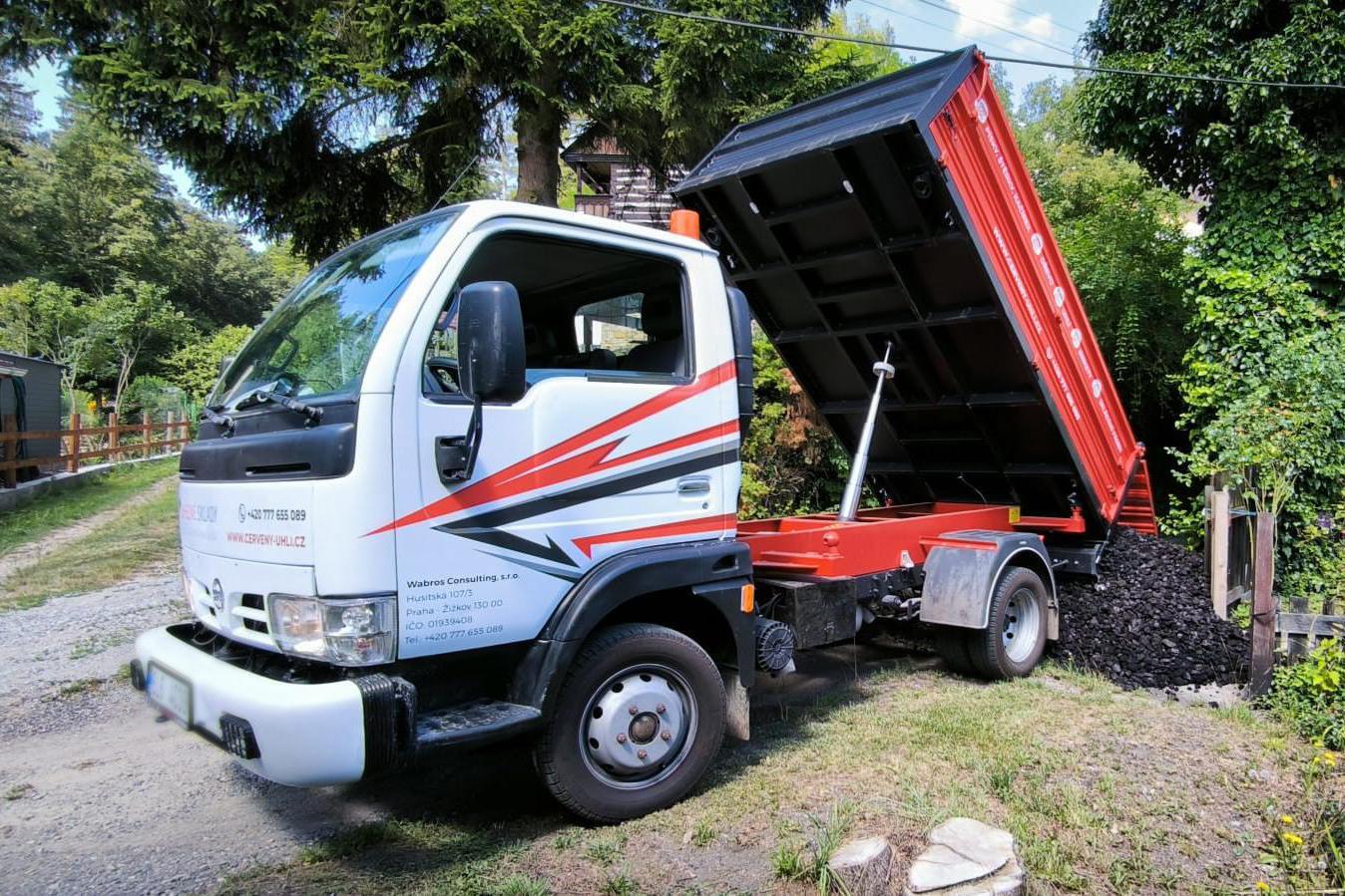 Uhelné sklady - Martin Červený