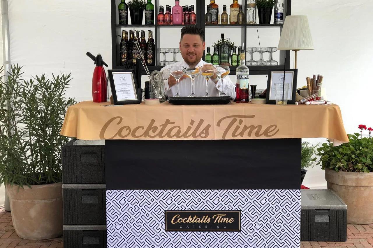 Cocktails Time - Jiří Hemelka