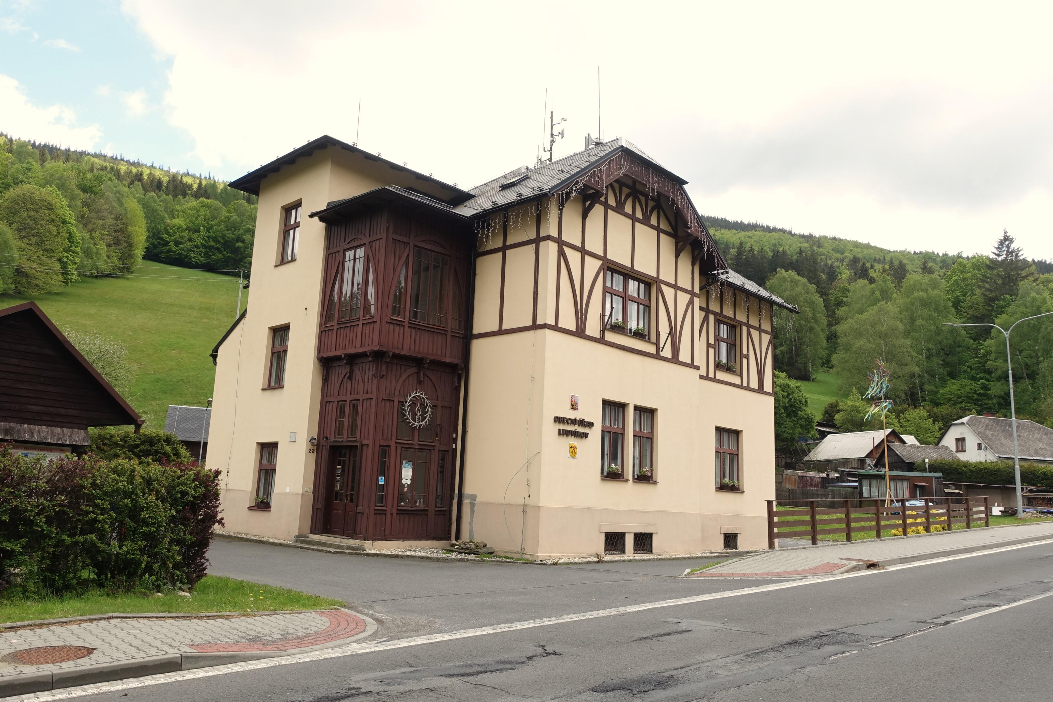 Ludvíkov - obecní úřad