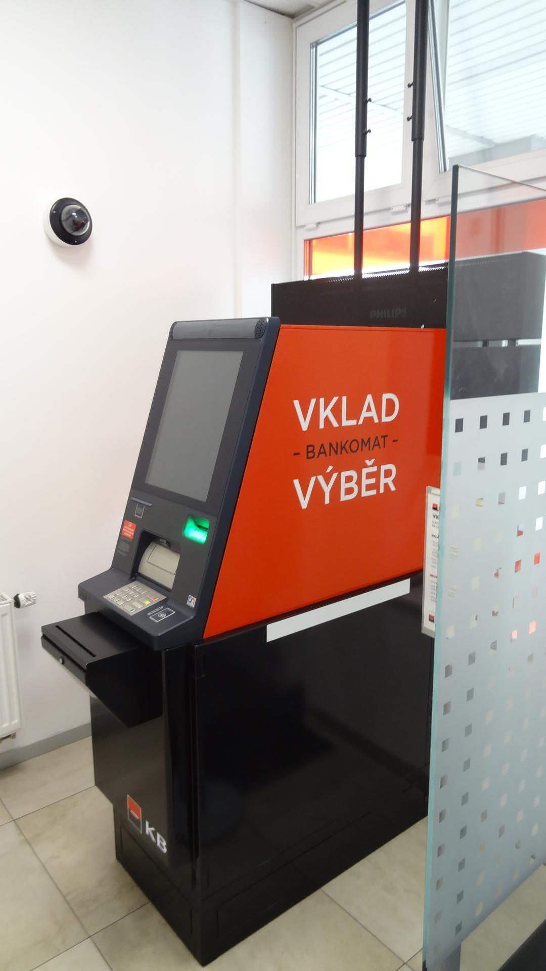 Bankomat Komerční banky foto 3