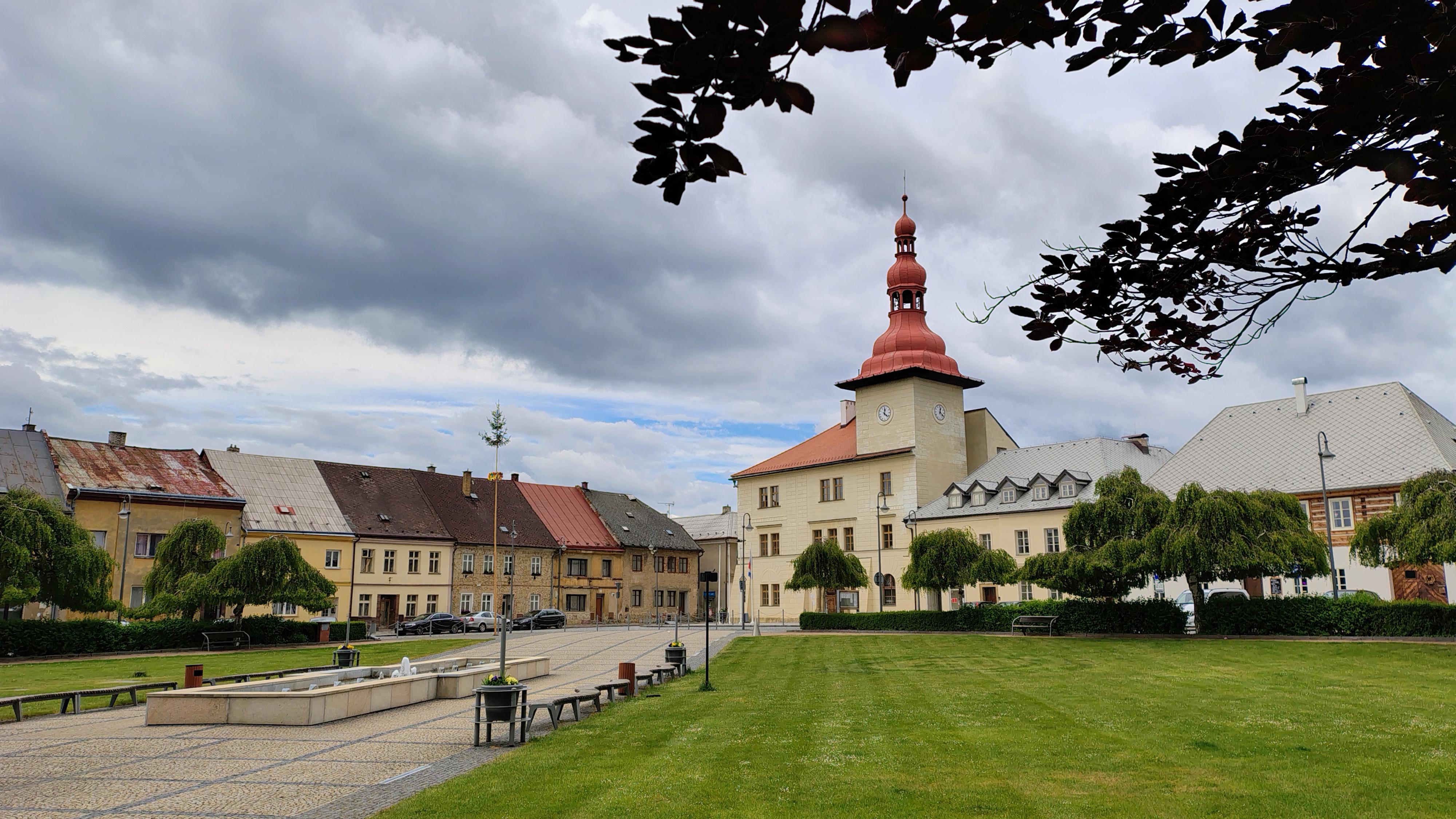 Bělá pod Bezdězem - městský úřad foto 4