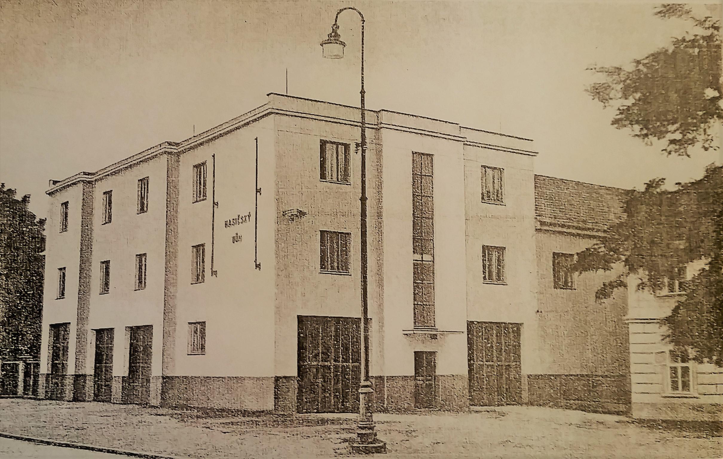 Hasičský záchranný sbor Středočeského kraje - Hasičská stanice Slaný foto 5