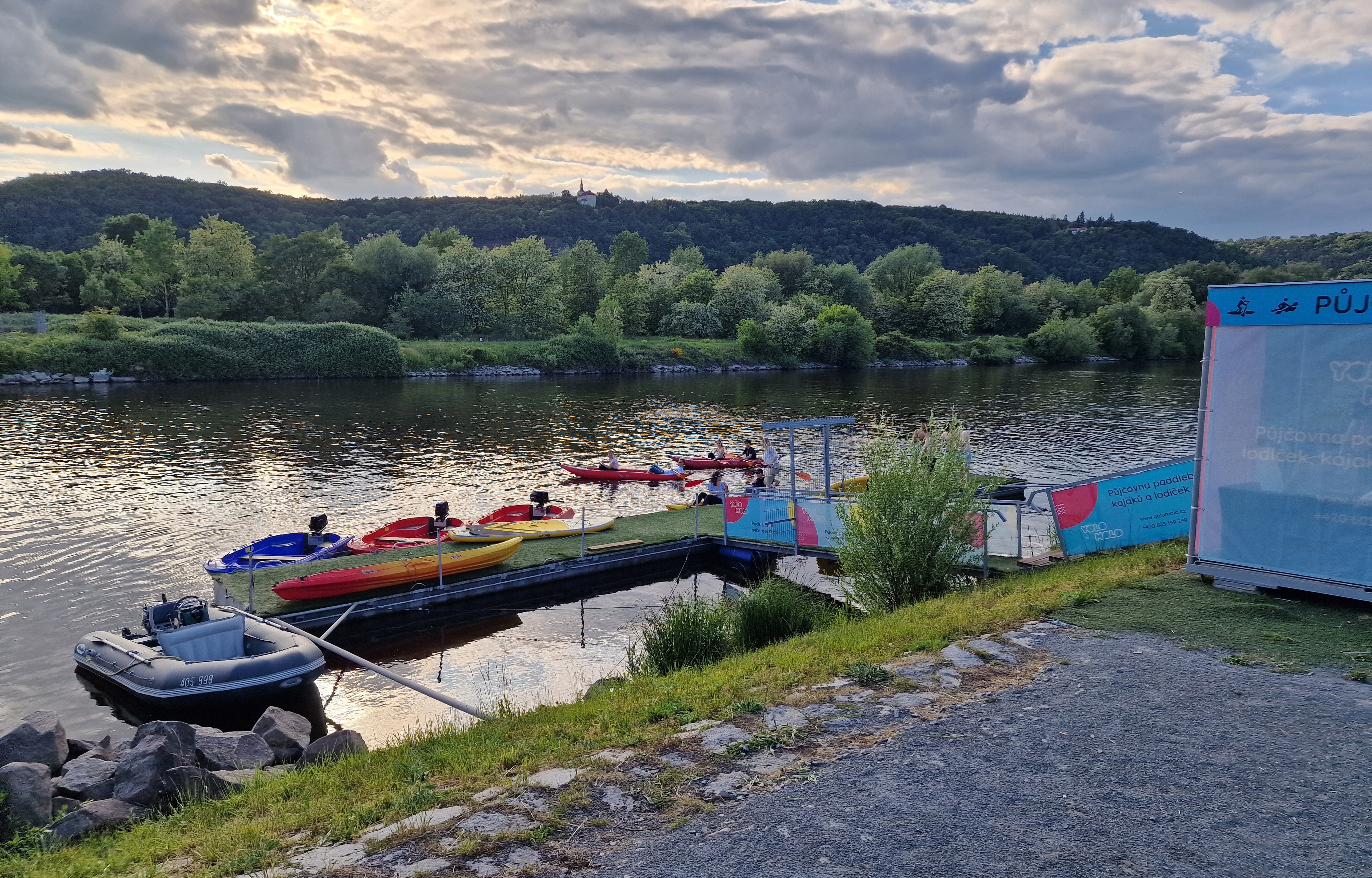 PŮJČOVNA PLAVIDEL PRAHA, s.r.o. foto 5