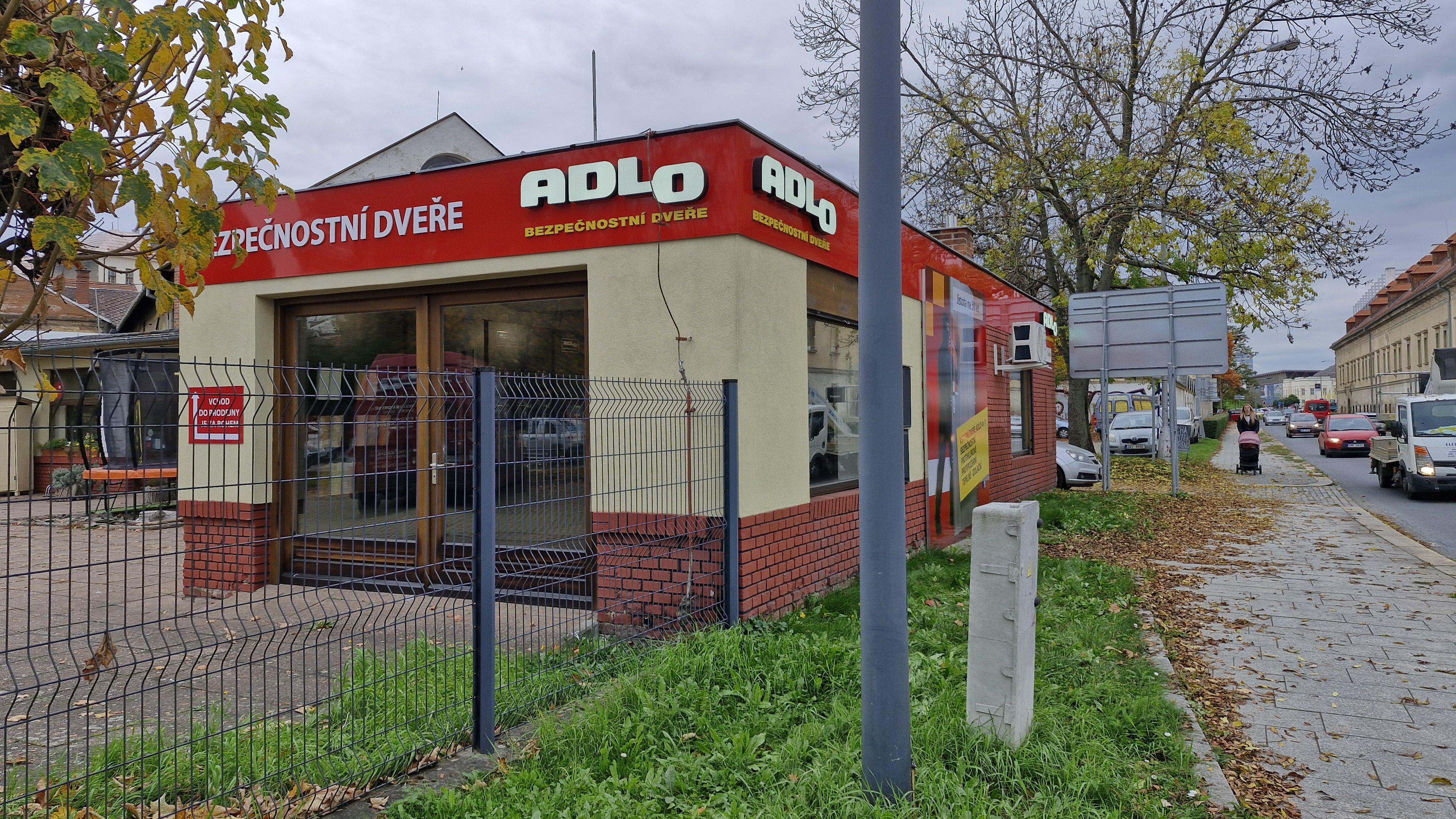 ADLO - bezpečnostní dveře foto 5