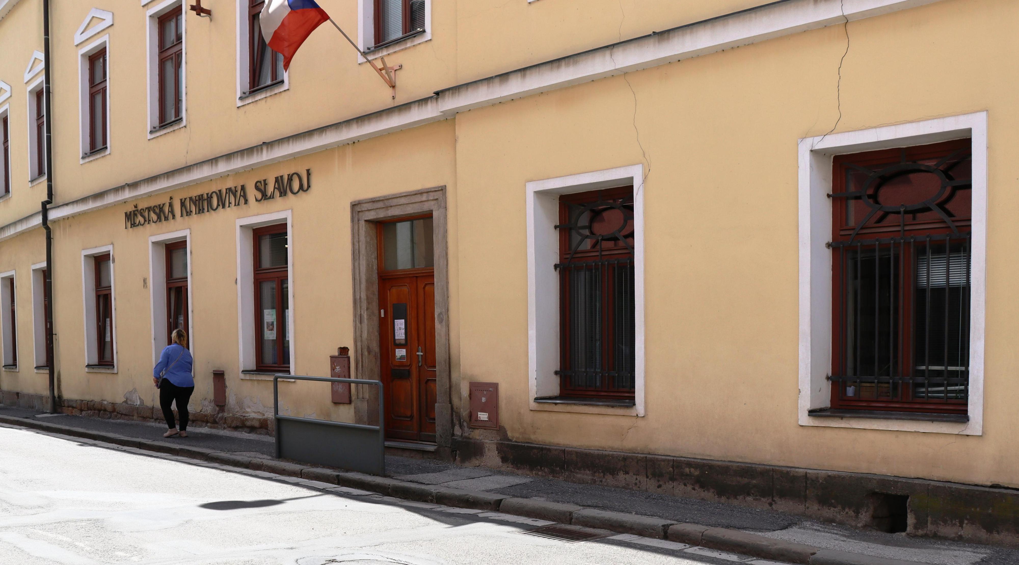 Literární čajovna Slavoj foto 2