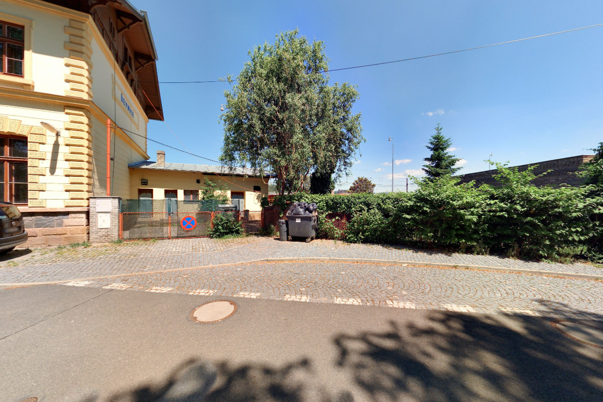 Občerstvení na nádraží foto 4