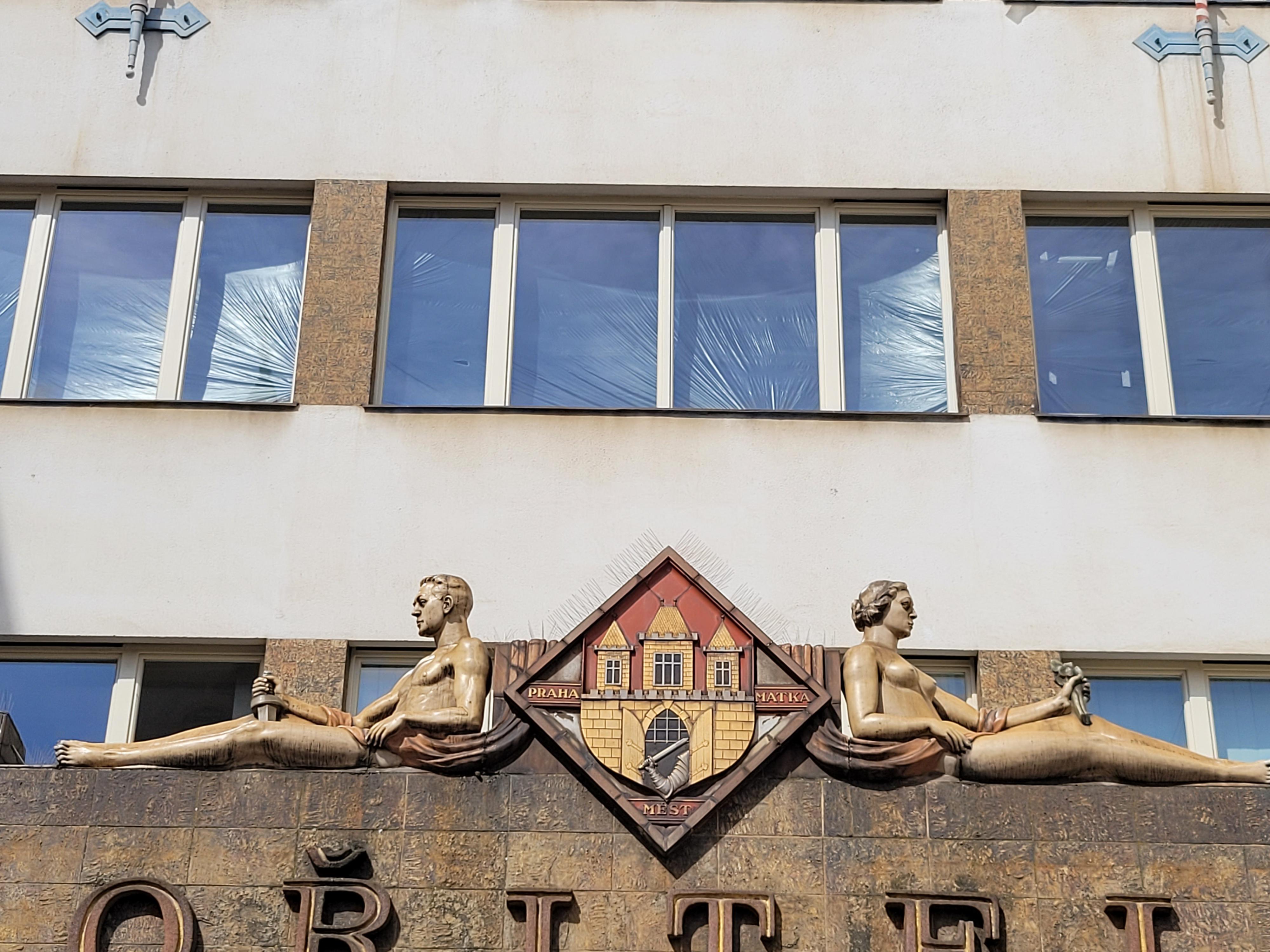 Česká spořitelna - Regionální korporátní centrum Praha - západ foto 1