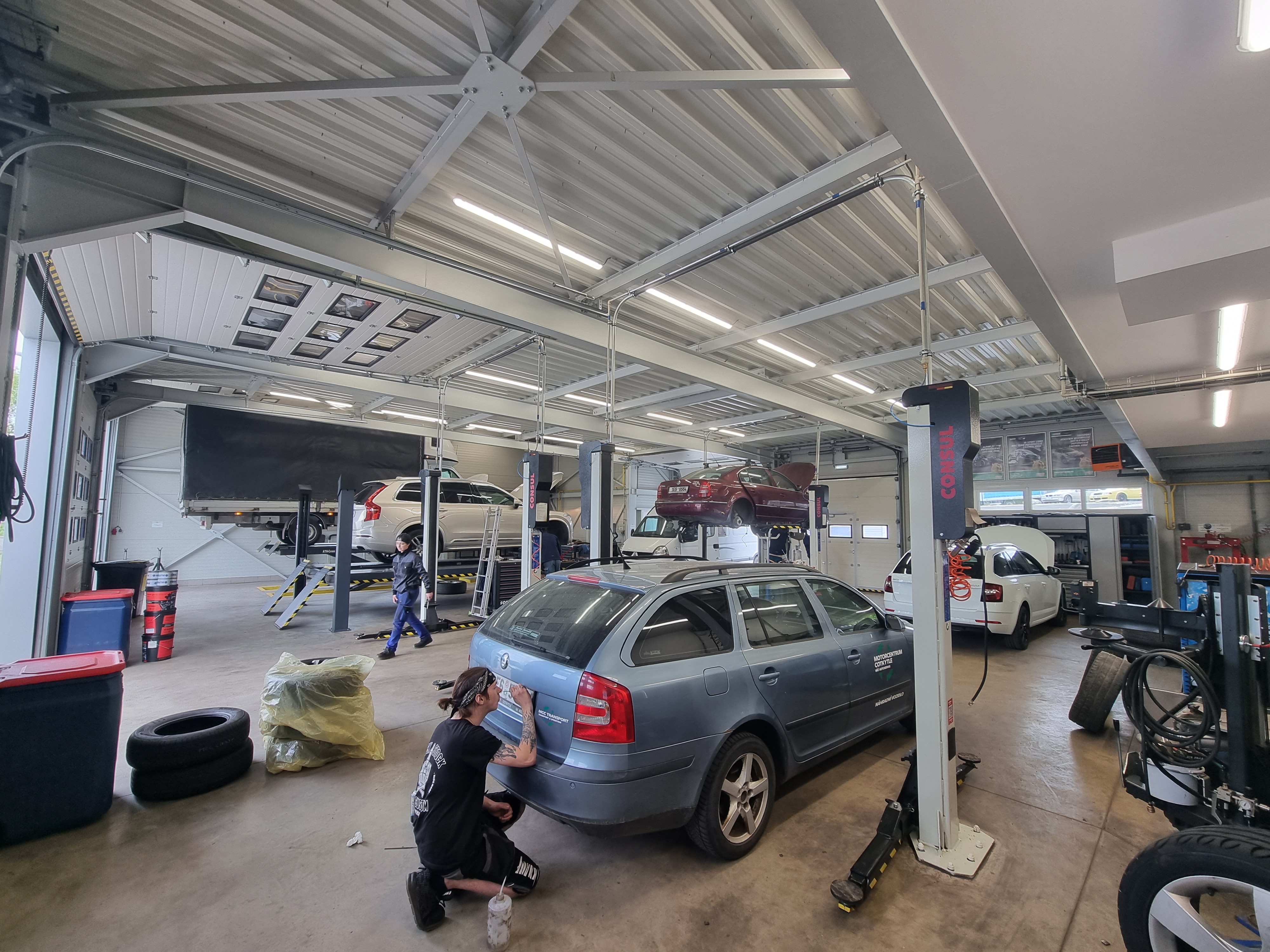Motorcentrum Cotkytle, s.r.o. foto 4