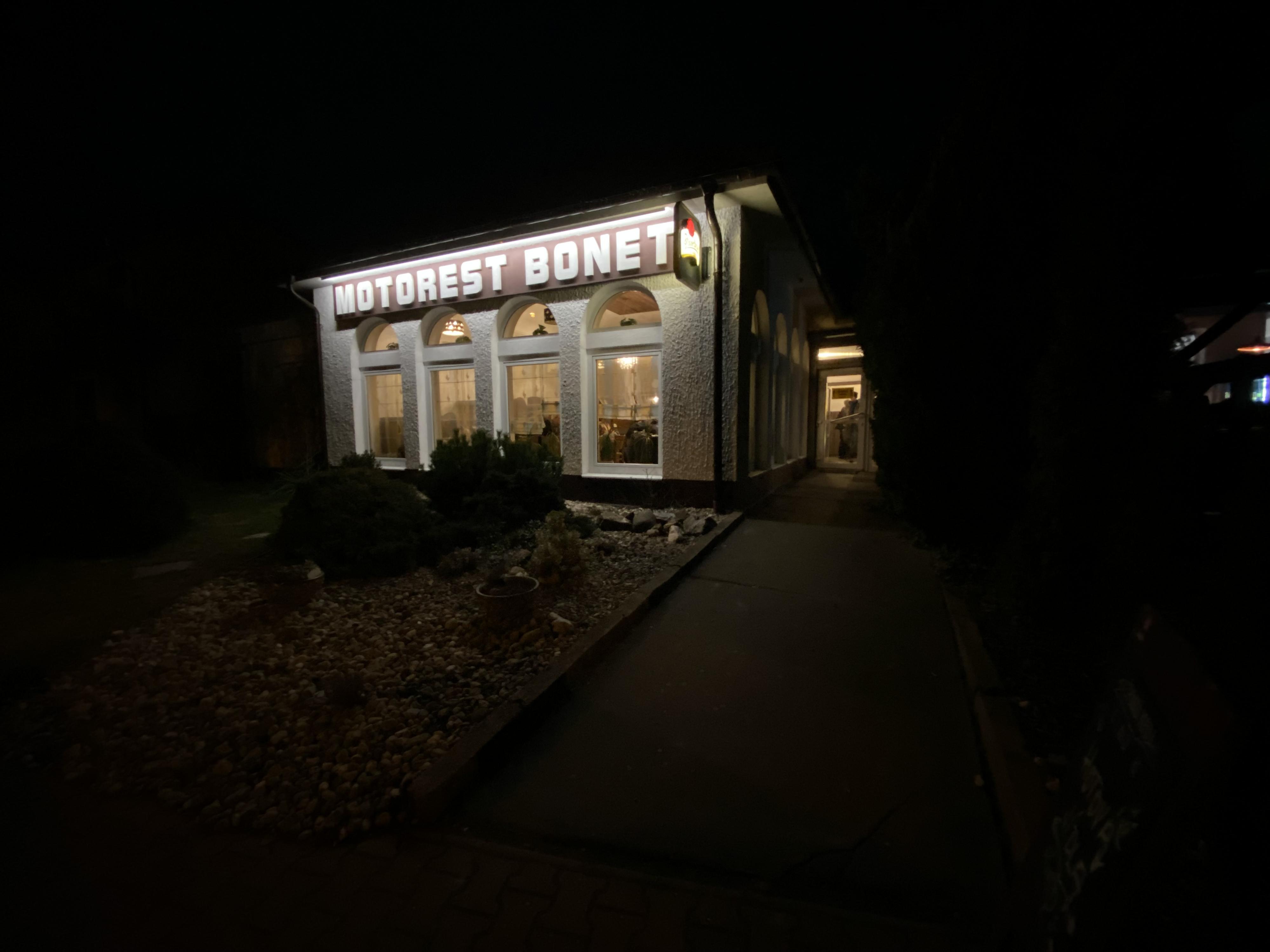 Motorest a penzion Bonet