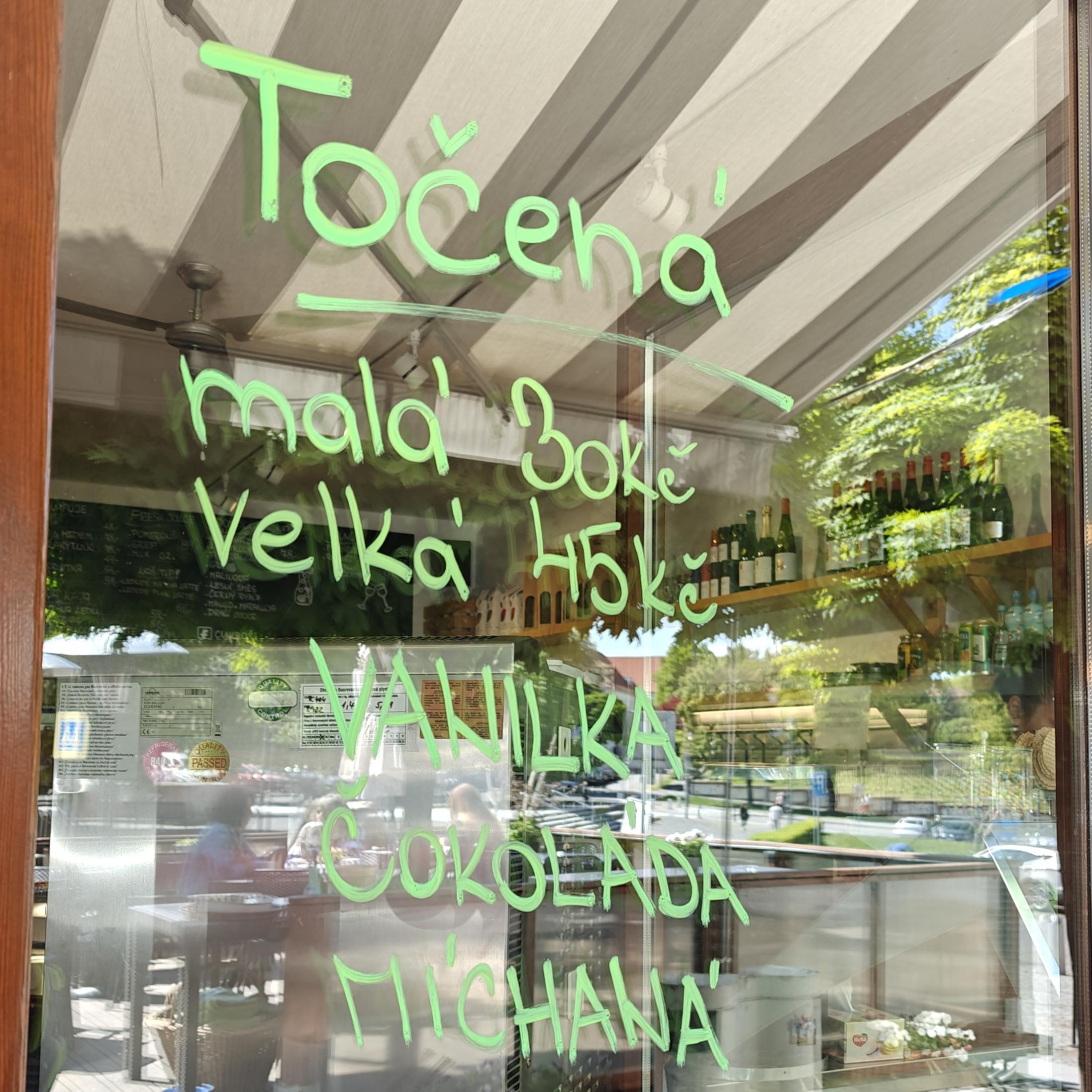 CUKROŠ foto 2