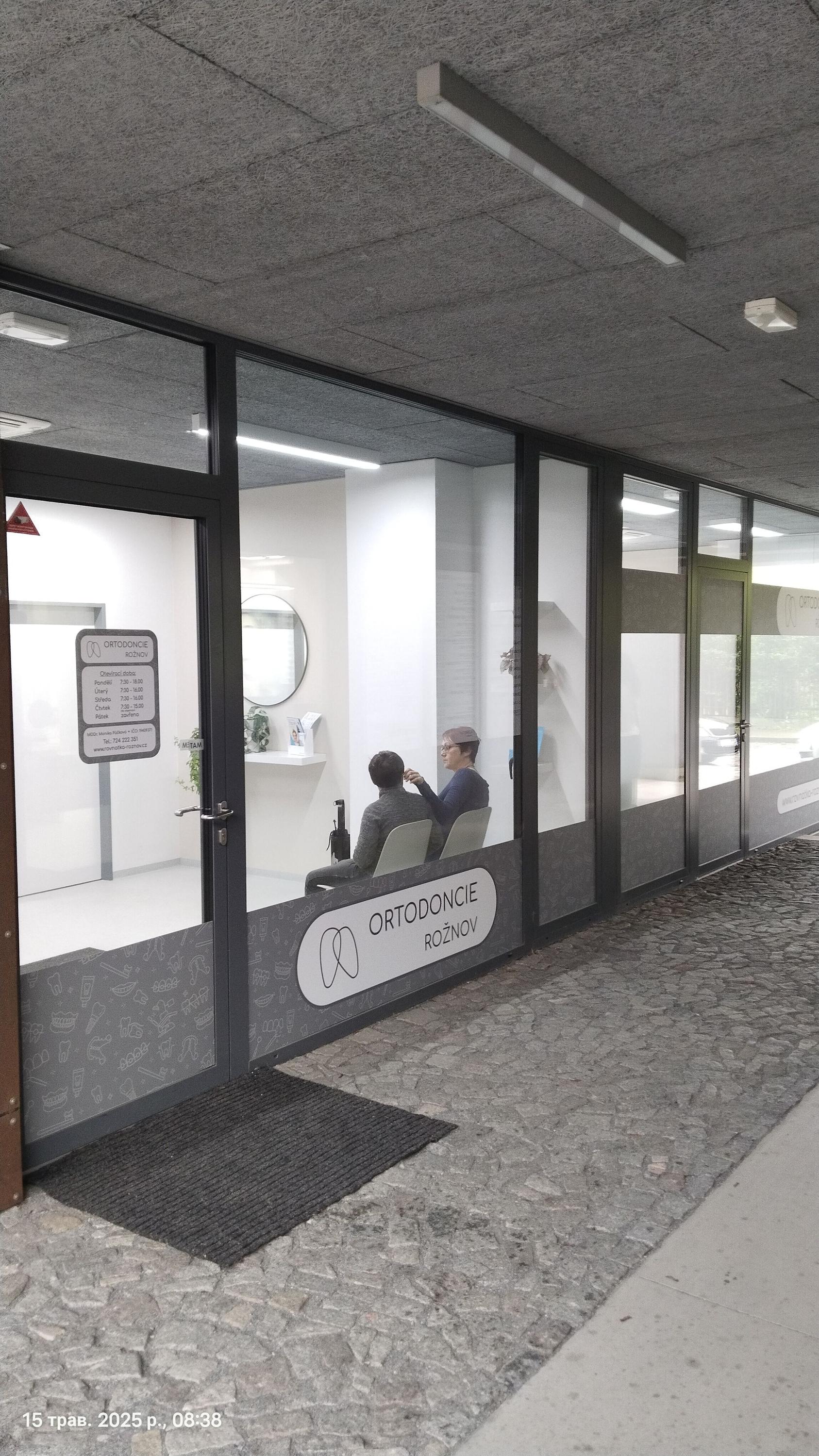 Ortodoncie Rožnov foto 3