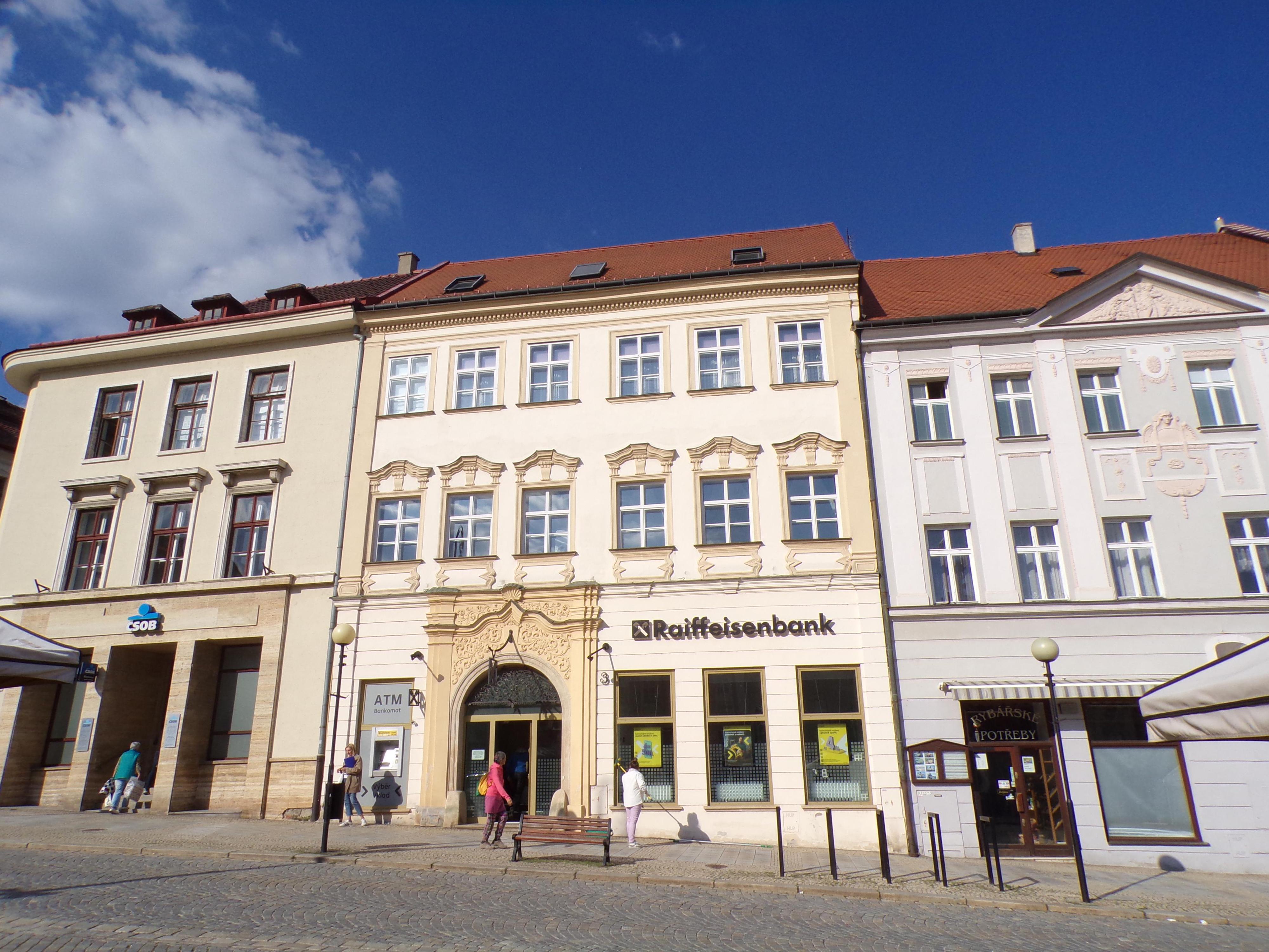 Raiffeisenbank - bankomat