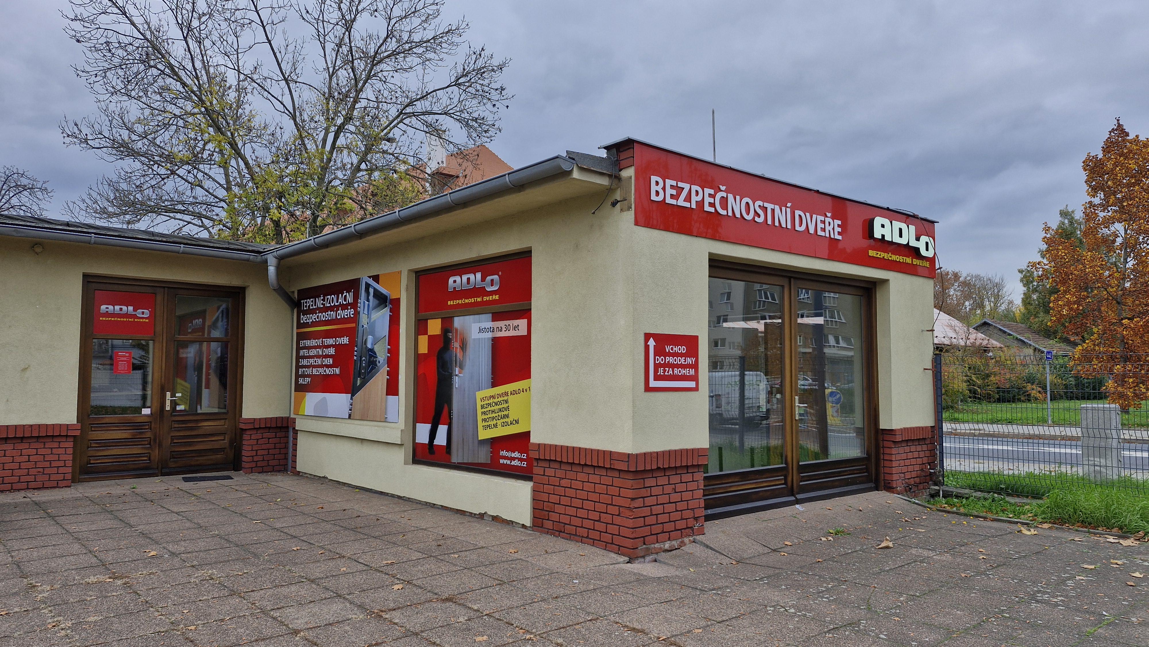 ADLO - bezpečnostní dveře foto 4