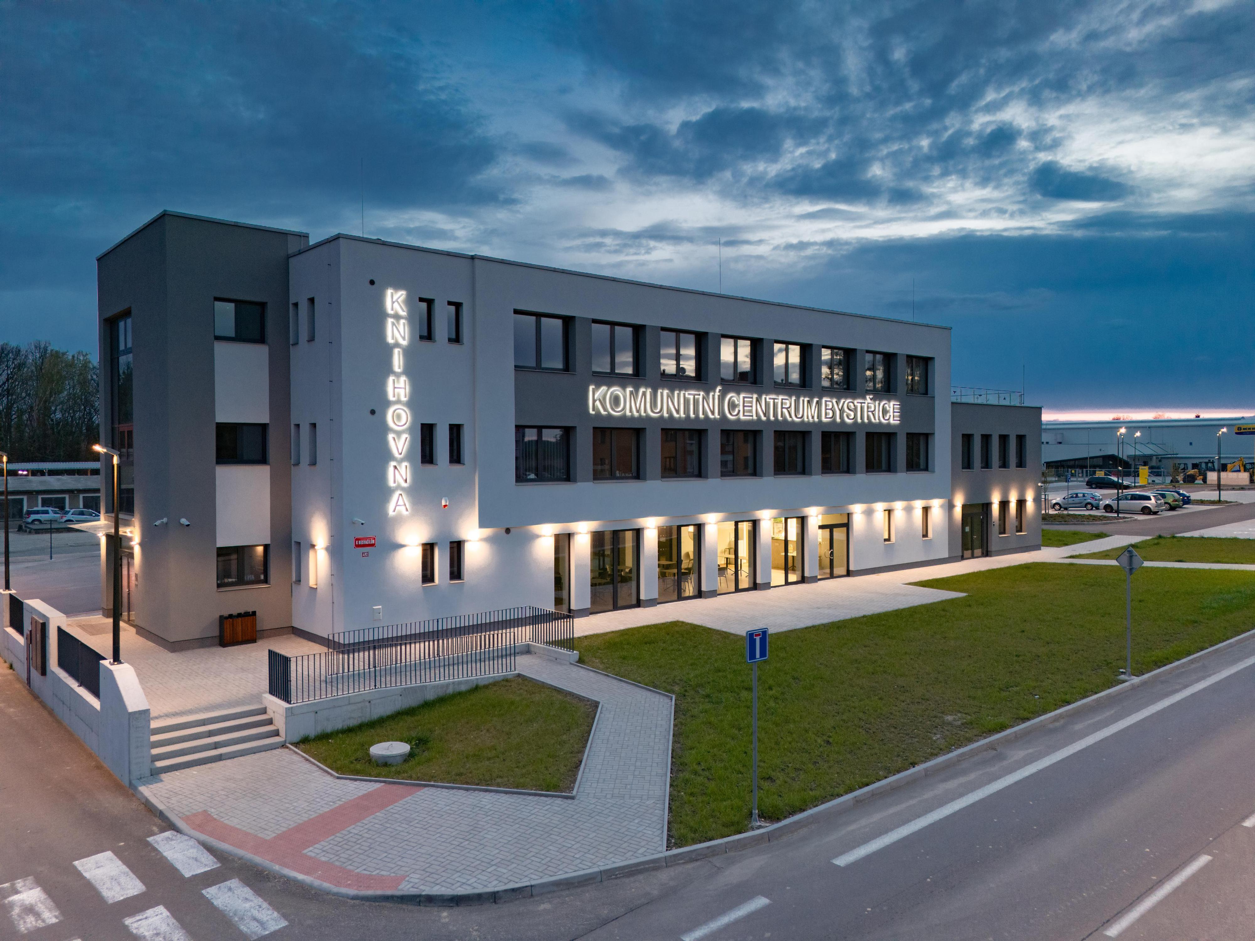Městská knihovna Bystřice foto 3