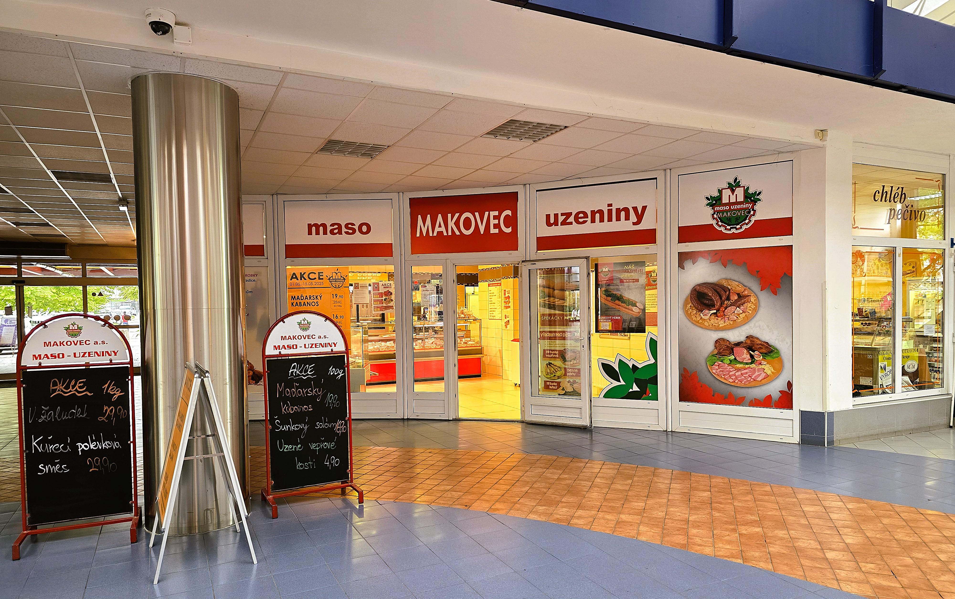 Makovec - maso uzeniny foto 3