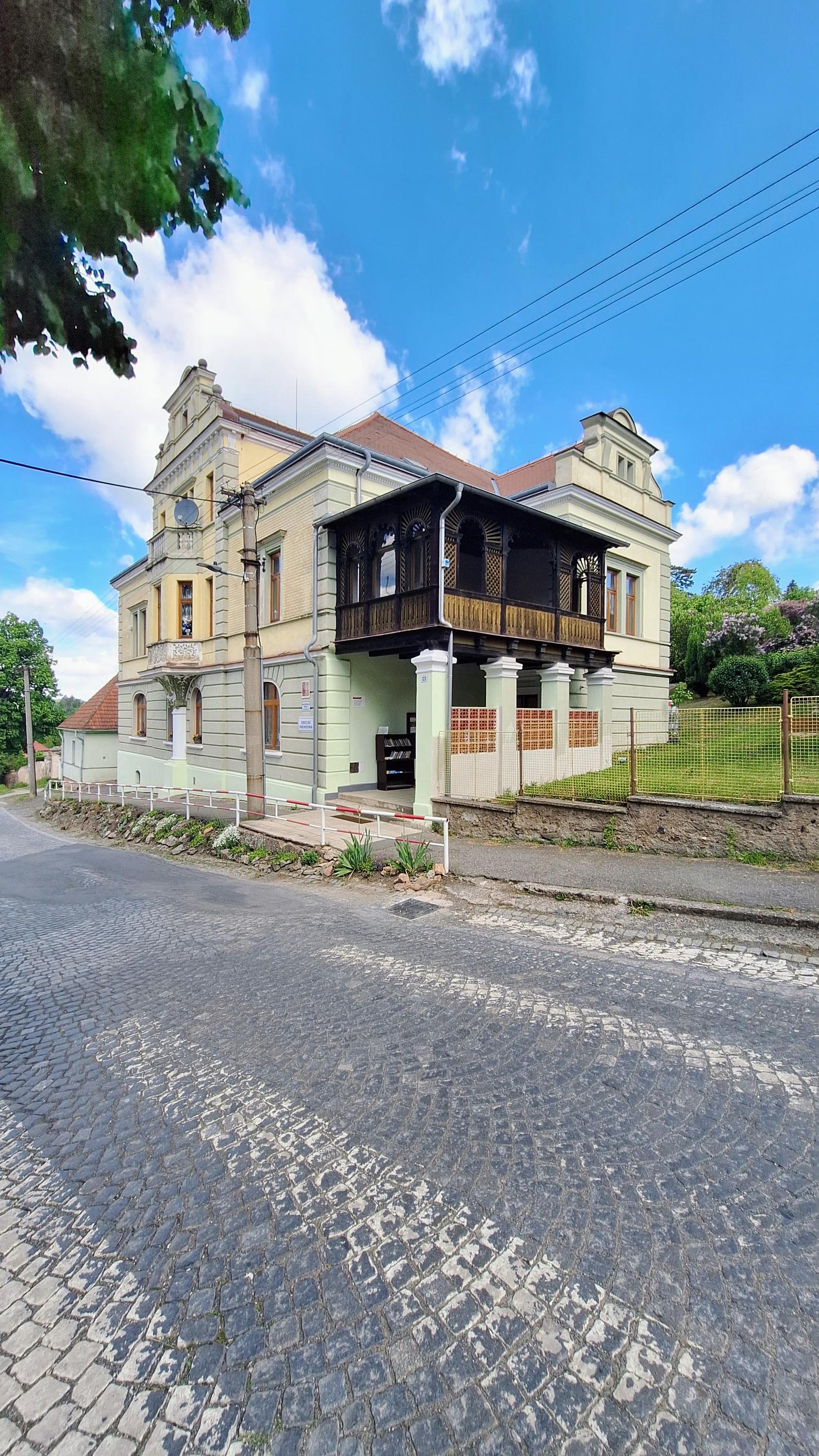 Obecní knihovna Křivoklát foto 3