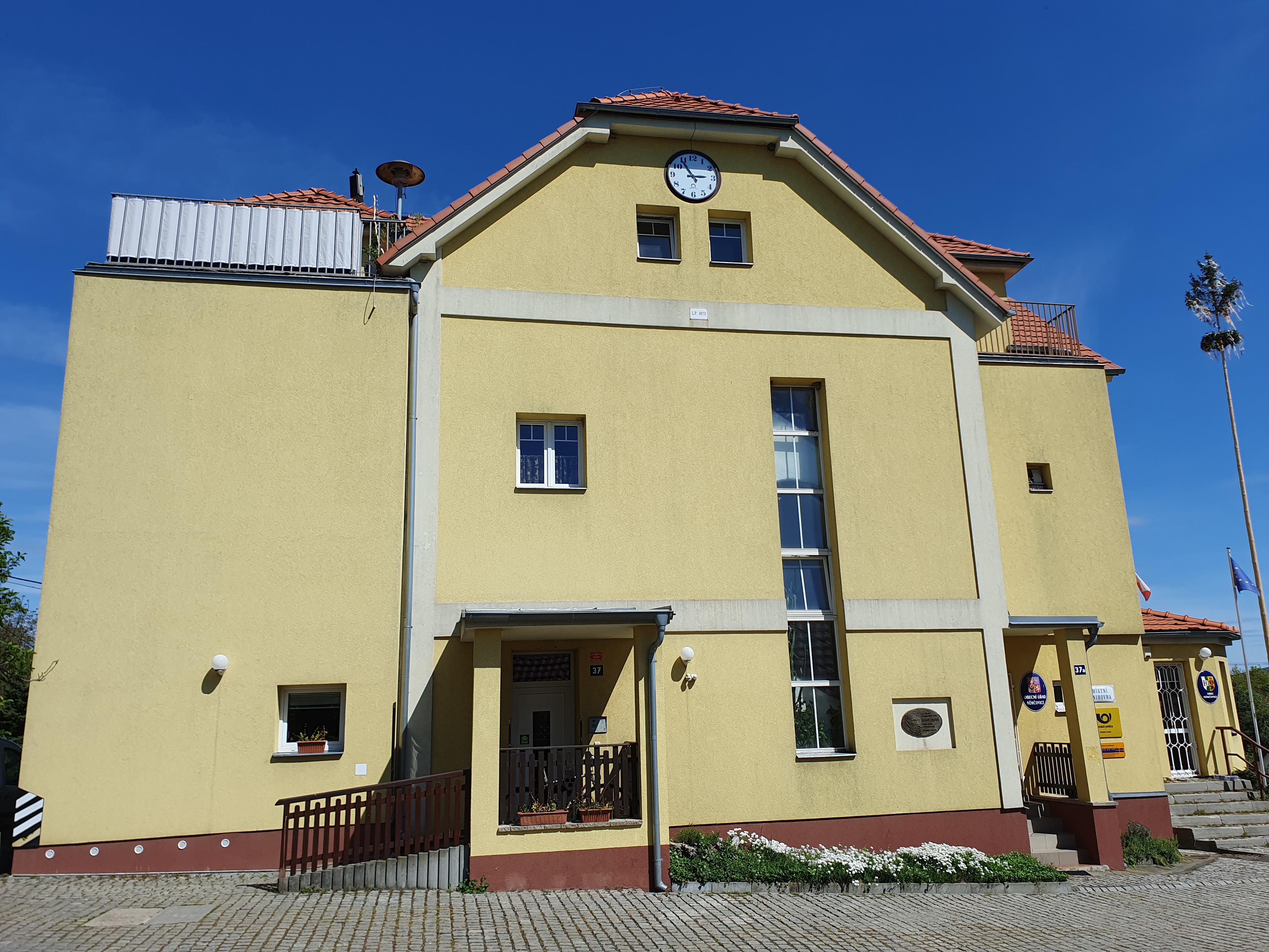 Němčovice - obecní úřad foto 4
