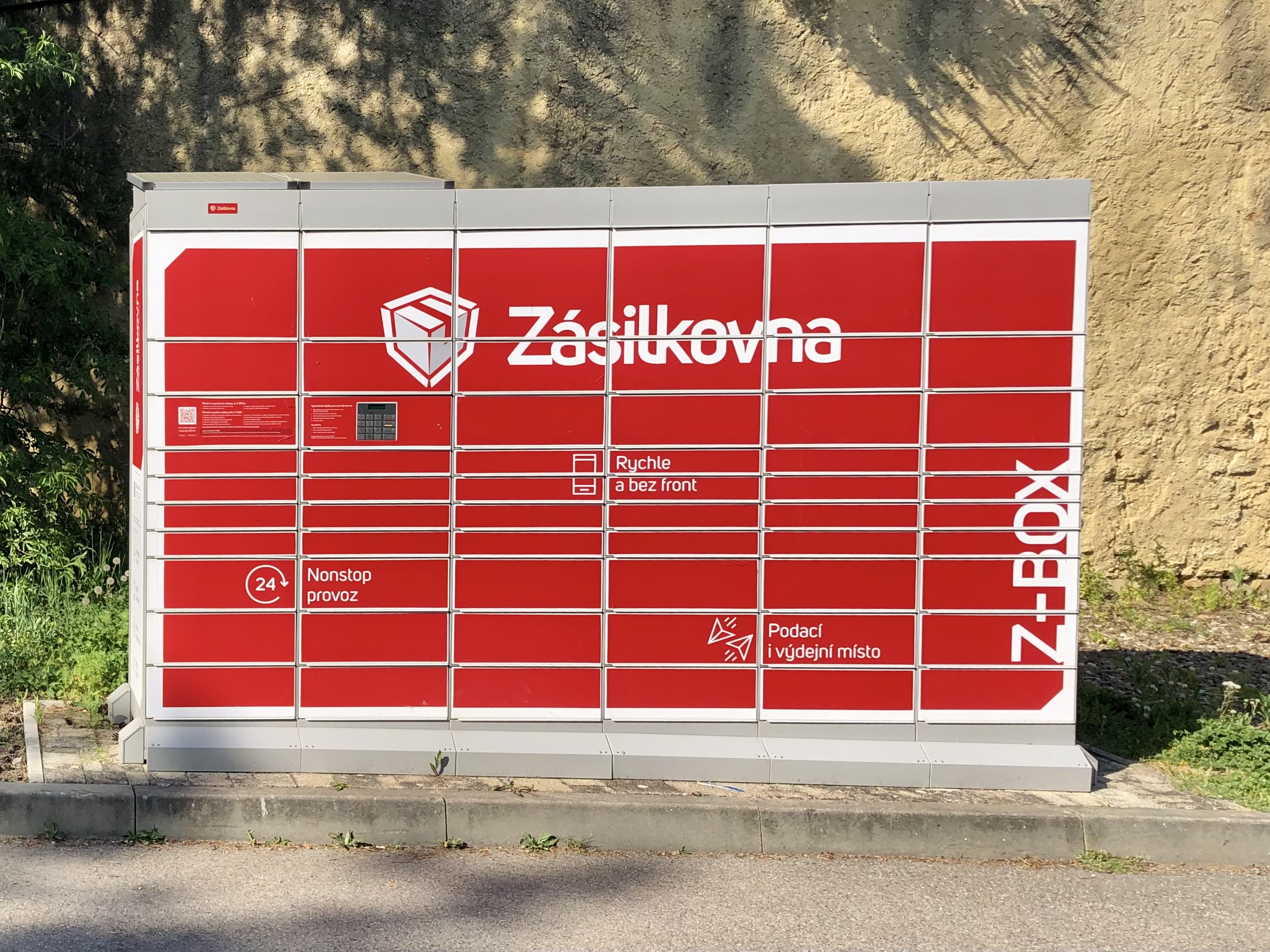 Z-BOX foto 1