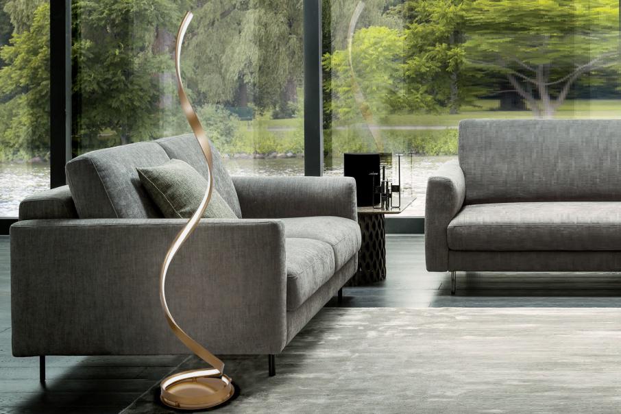 Stojací lampy, elegantní a krásné