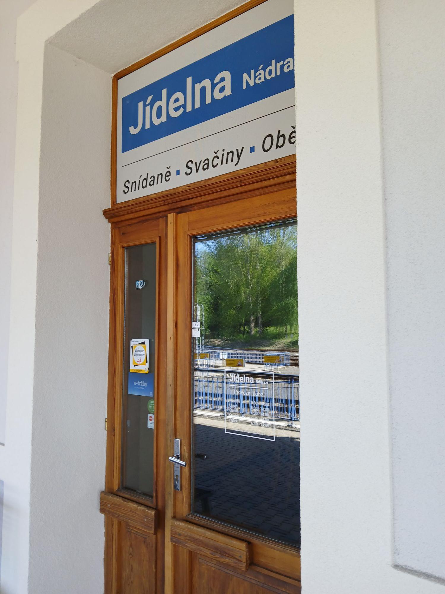 Jídelna Nádraží foto 3