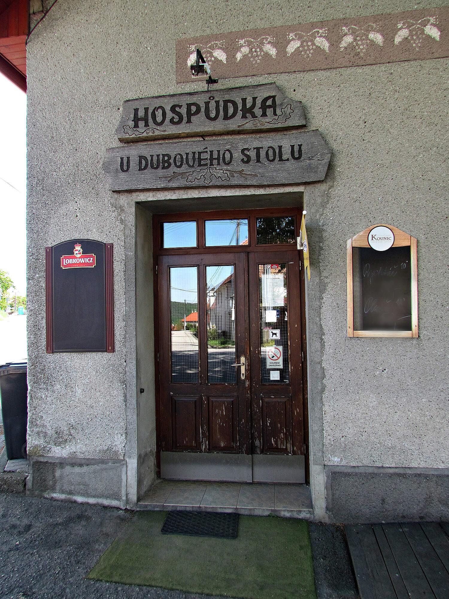 Hospůdka U Dubového stolu foto 4