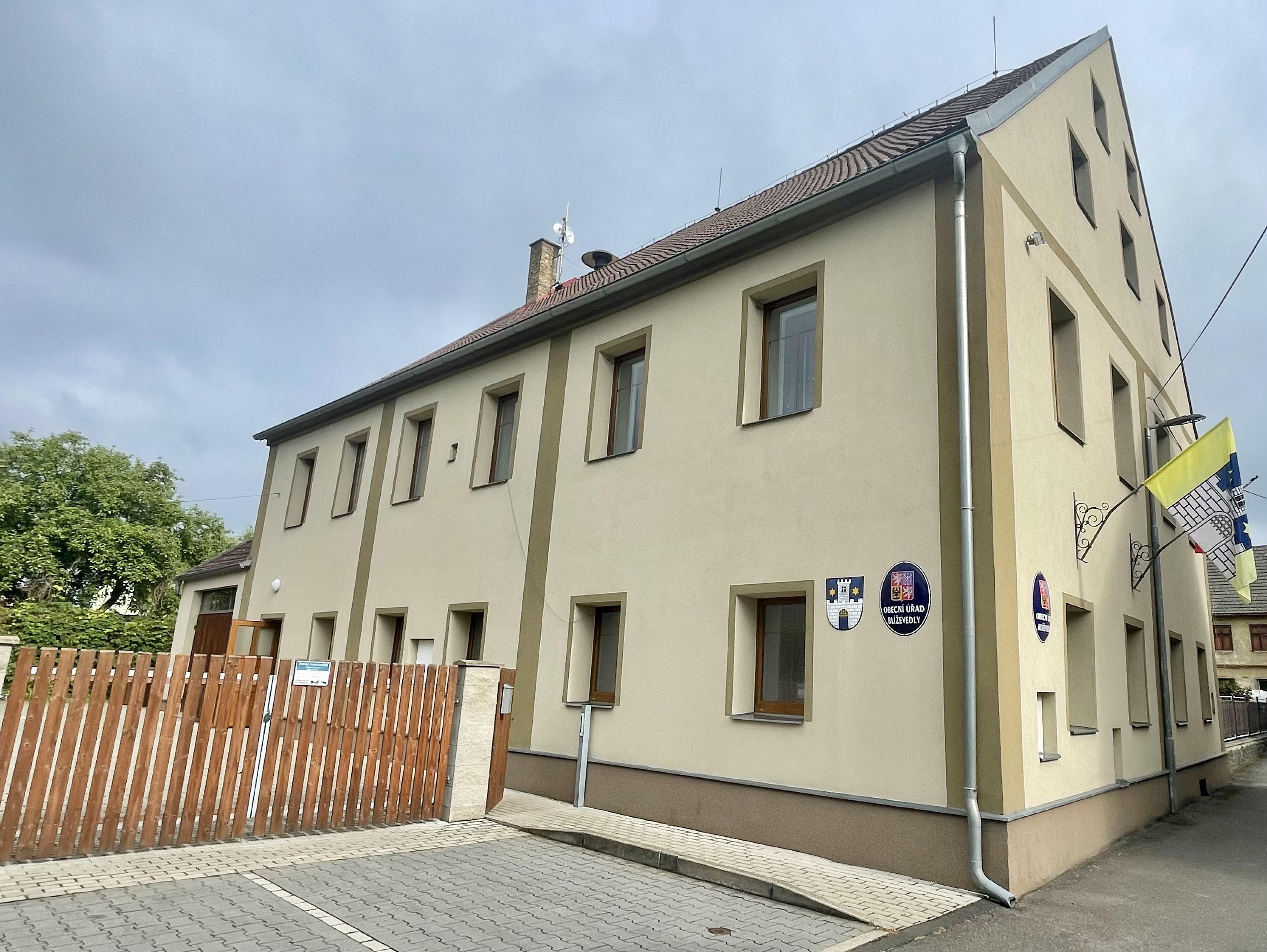 Blíževedly - obecní úřad